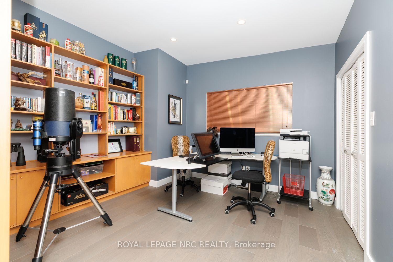 100 Marsdale Drive Property Photo 31
