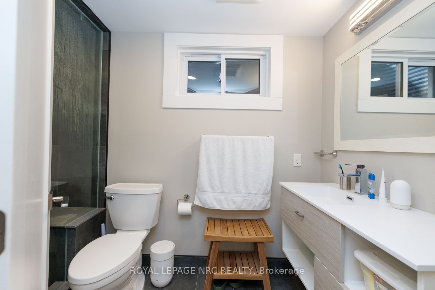 100 Marsdale Drive Property Photo 41