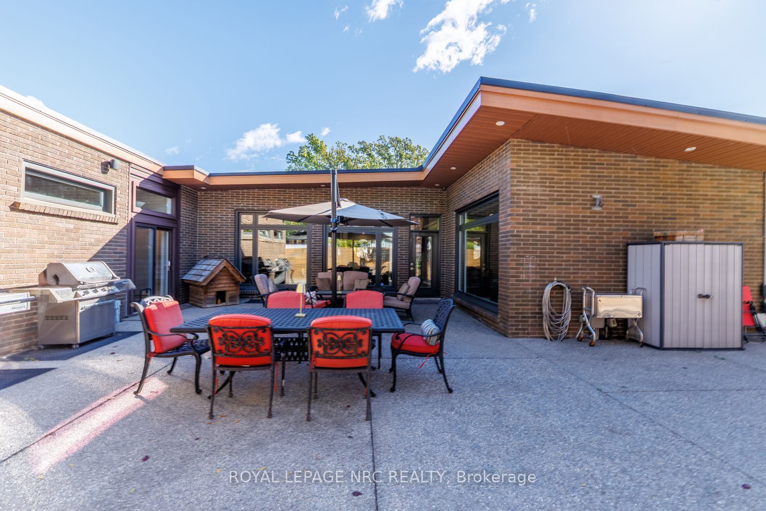 100 Marsdale Drive Property Photo 45