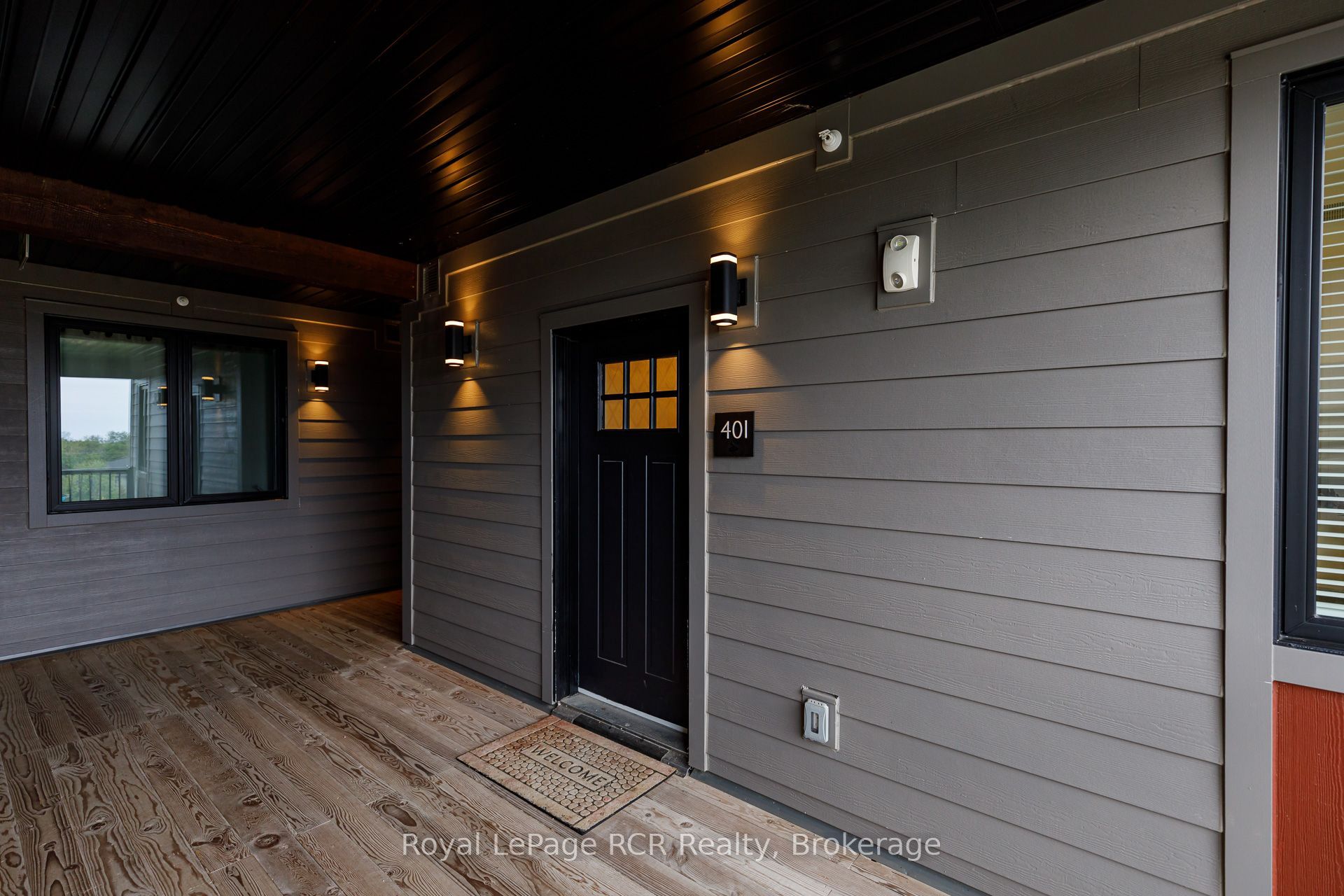 20 Beckwith Lane 401 Property Photo 1