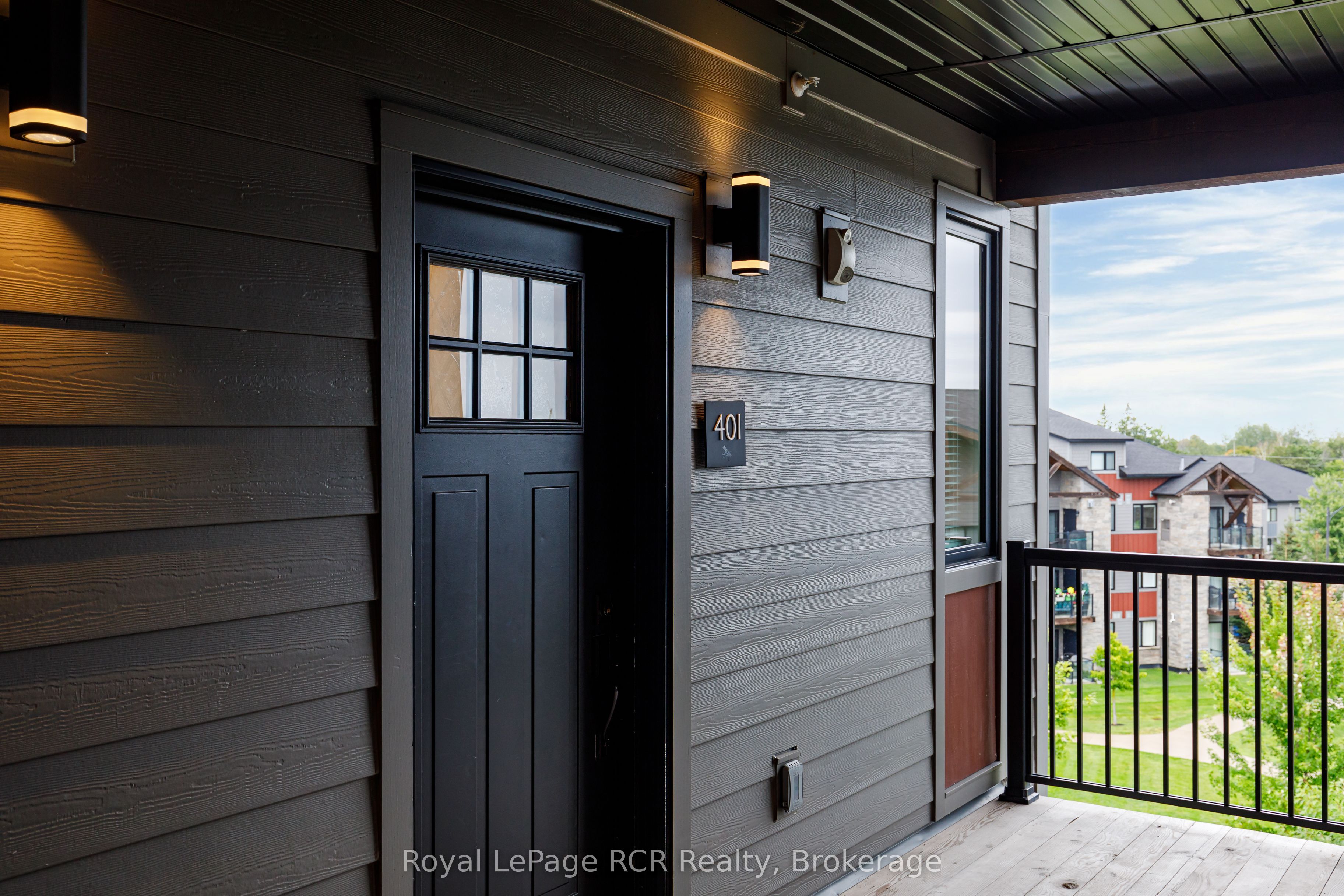 20 Beckwith Lane 401 Property Photo 2
