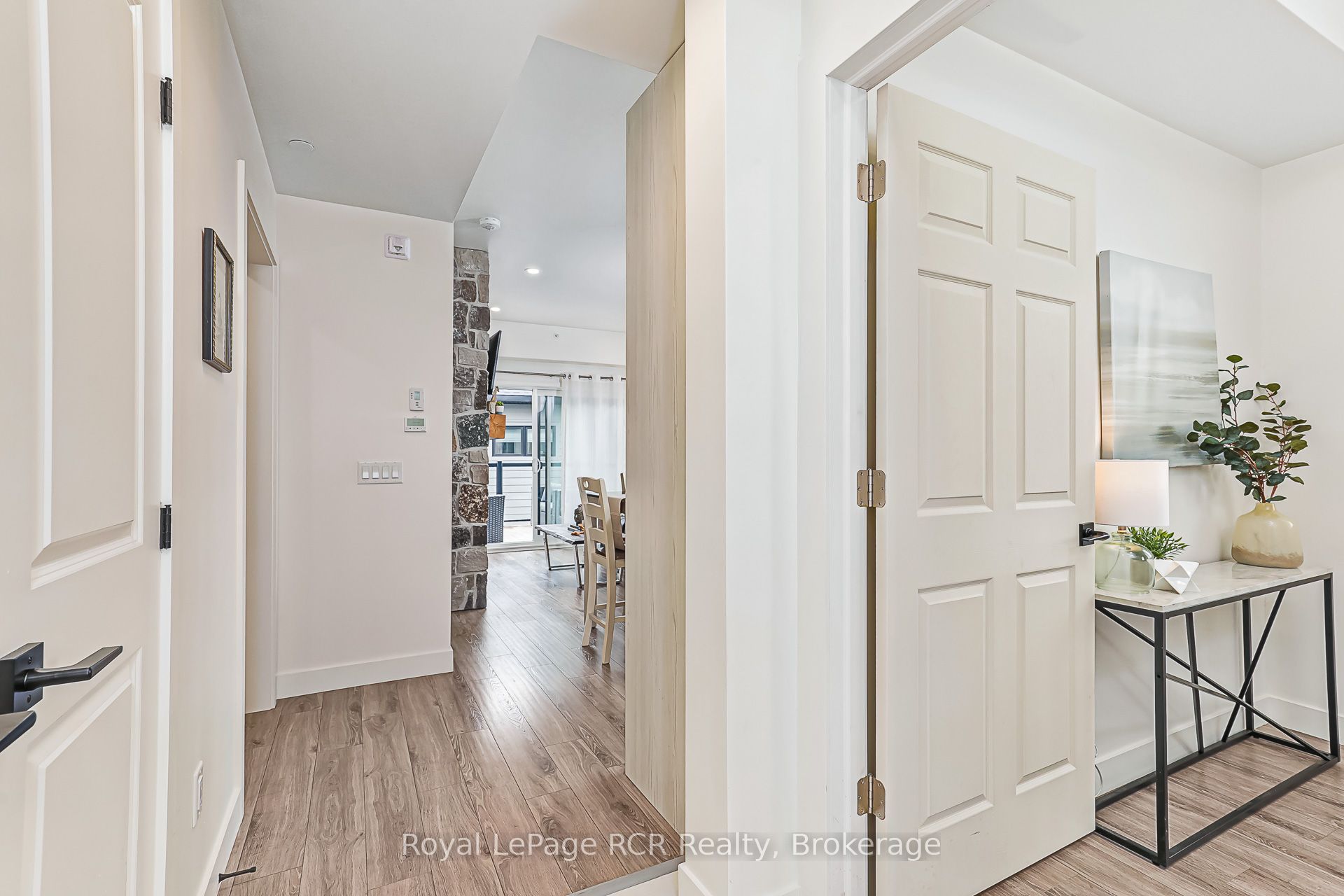 20 Beckwith Lane 401 Property Photo 6