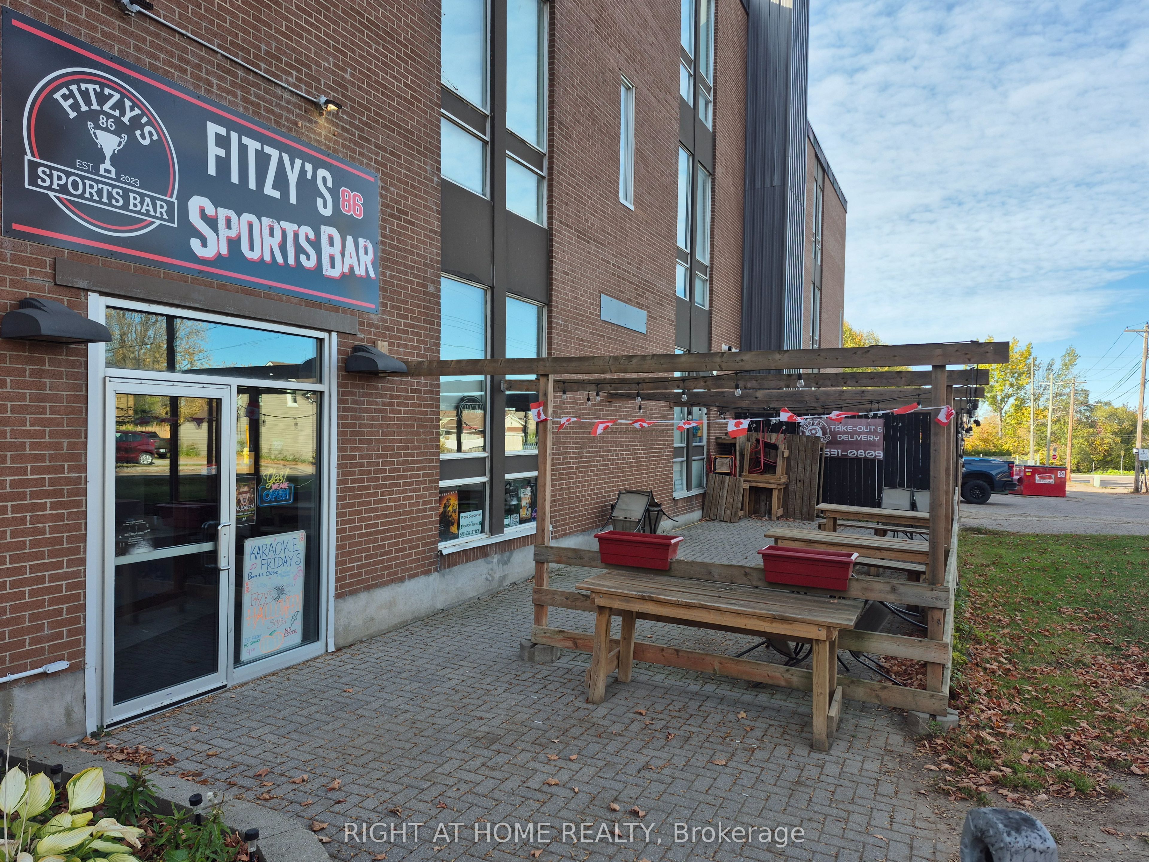 150 Peter Street Property Photo 1