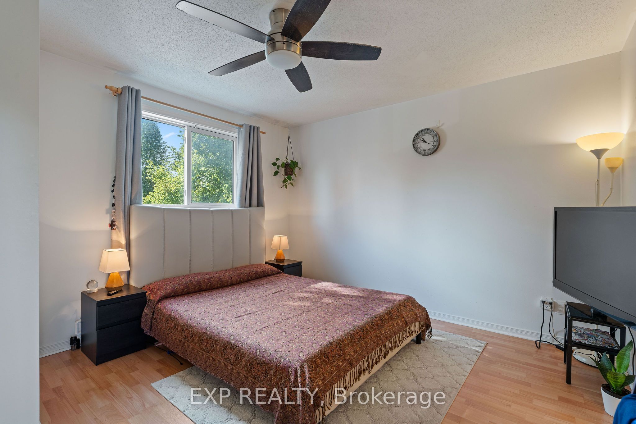122 Markland Crescent Property Photo 13
