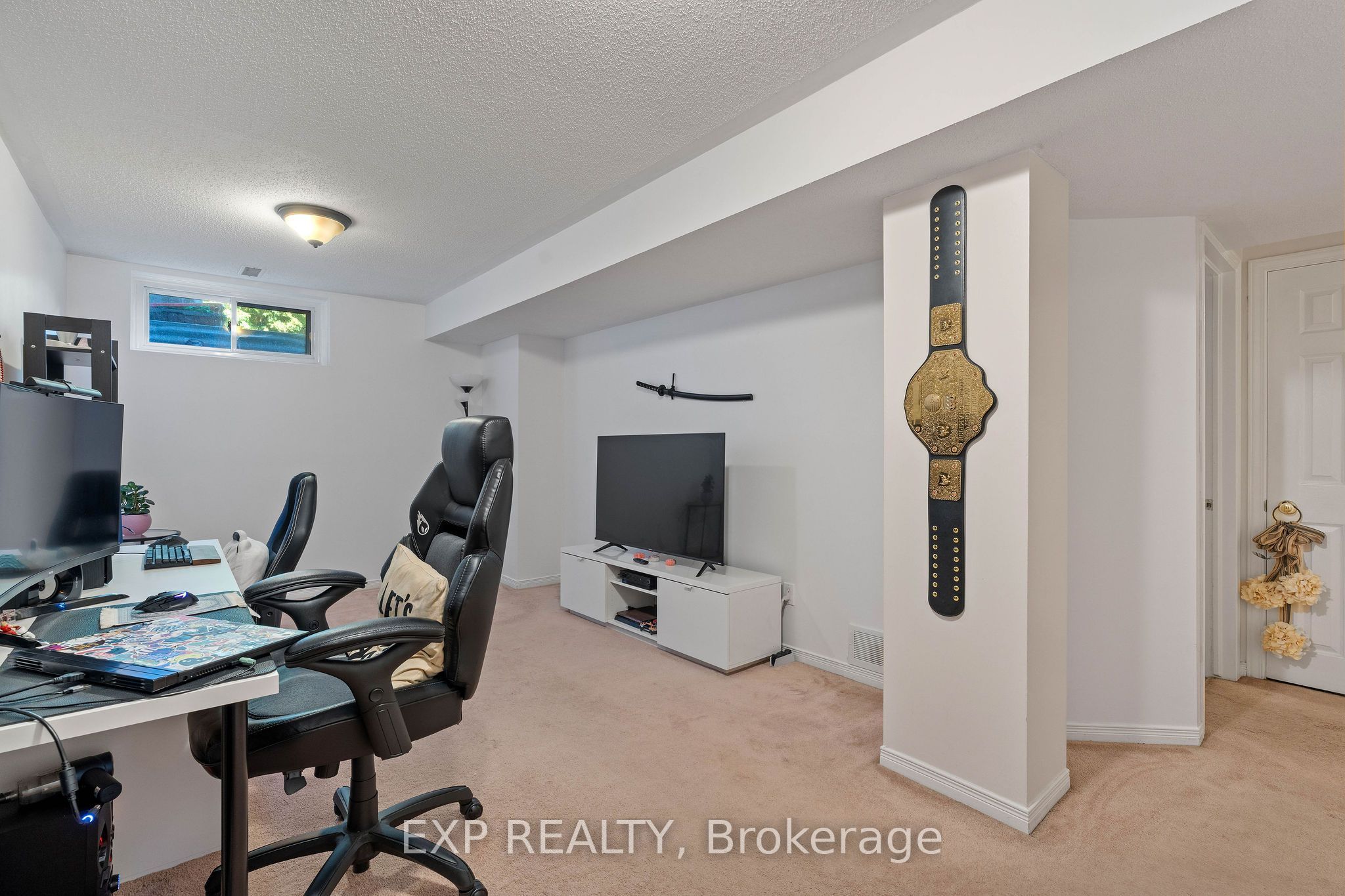 122 Markland Crescent Property Photo 18