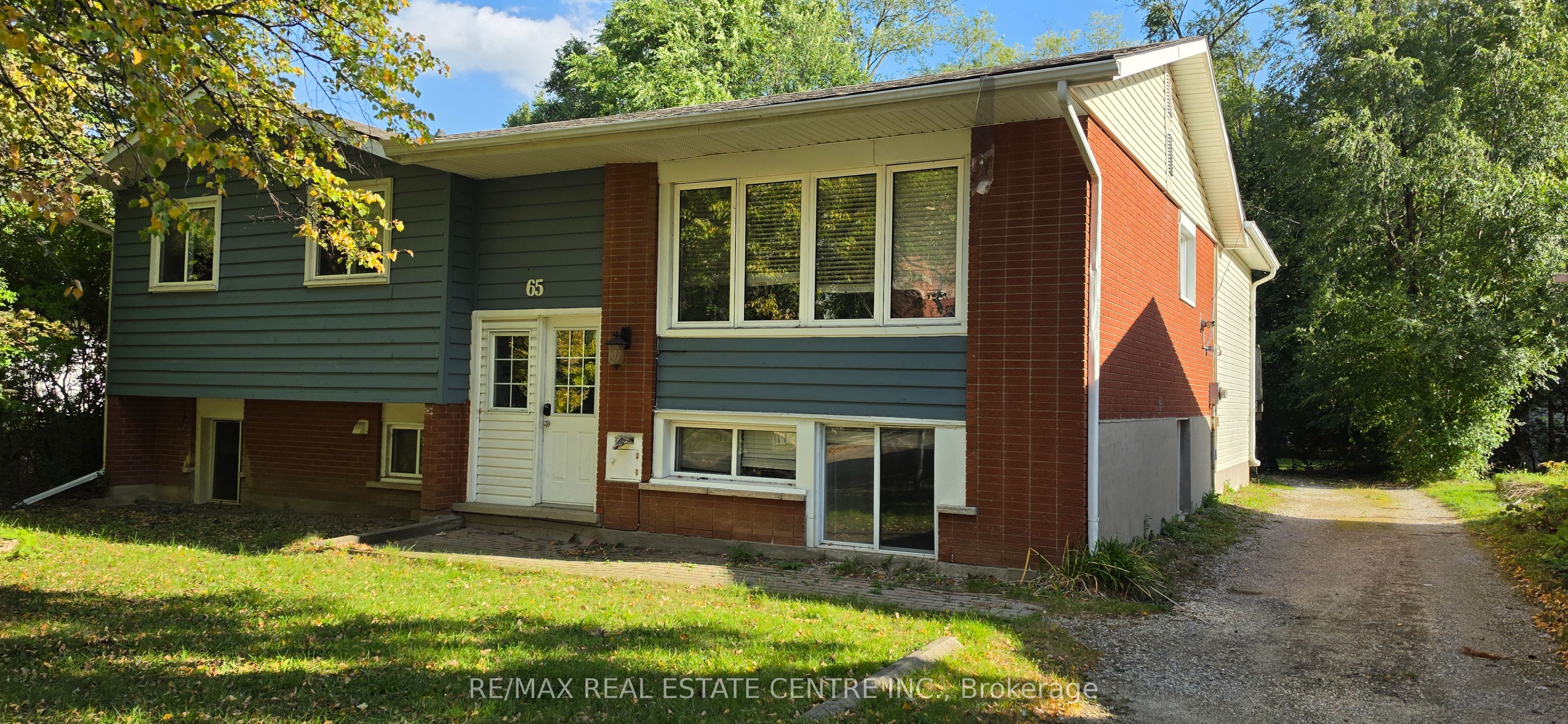 65 Cardill Crescent Property Photo 1