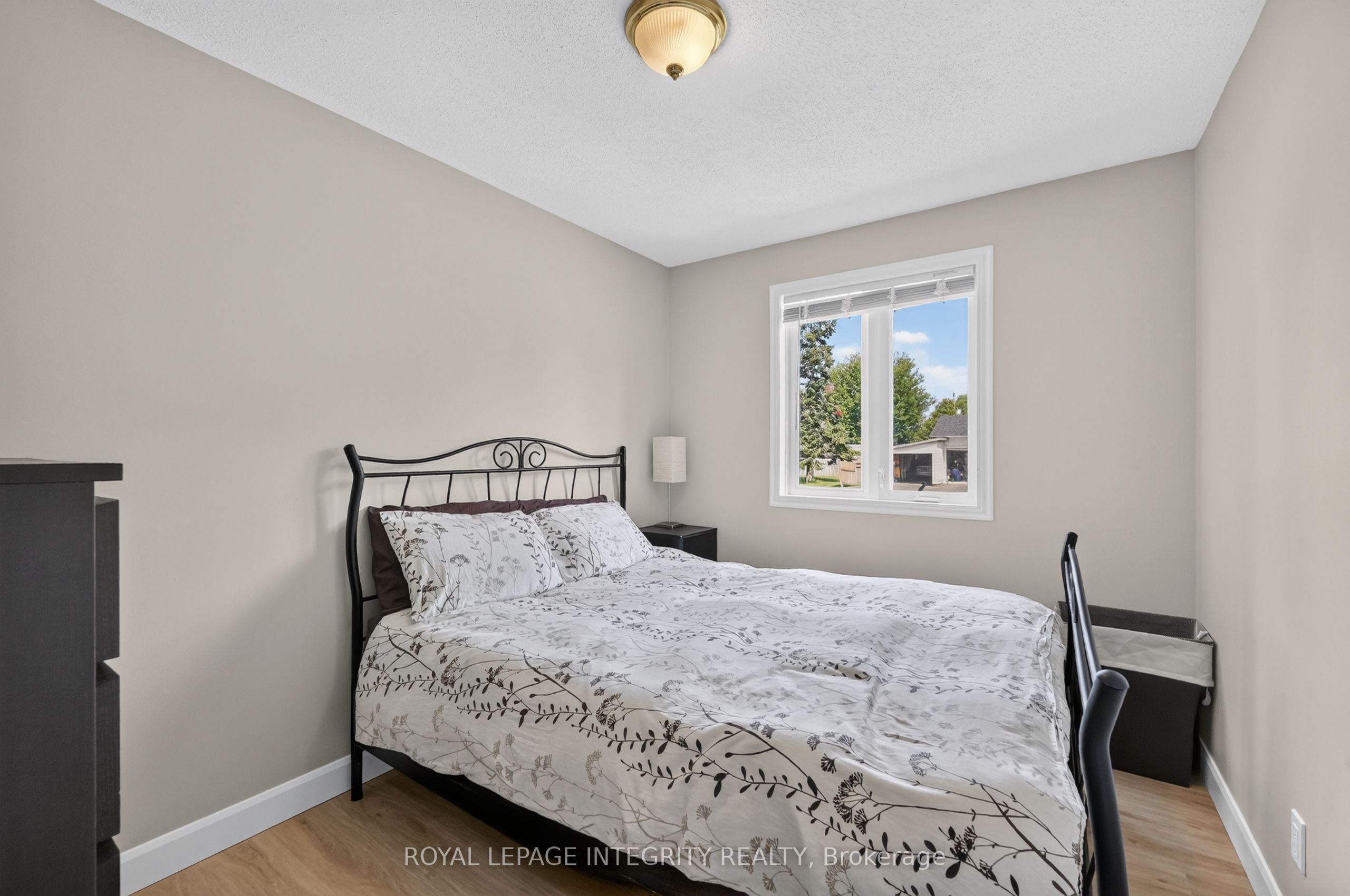 195 Francois Street Property Photo 20