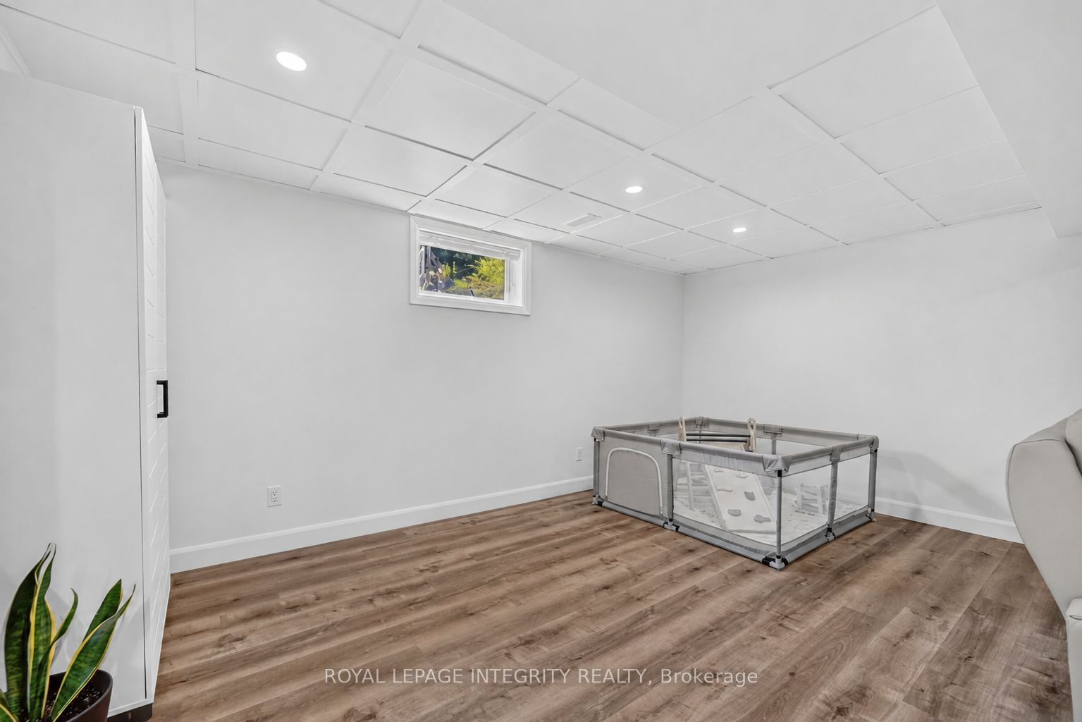 195 Francois Street Property Photo 30