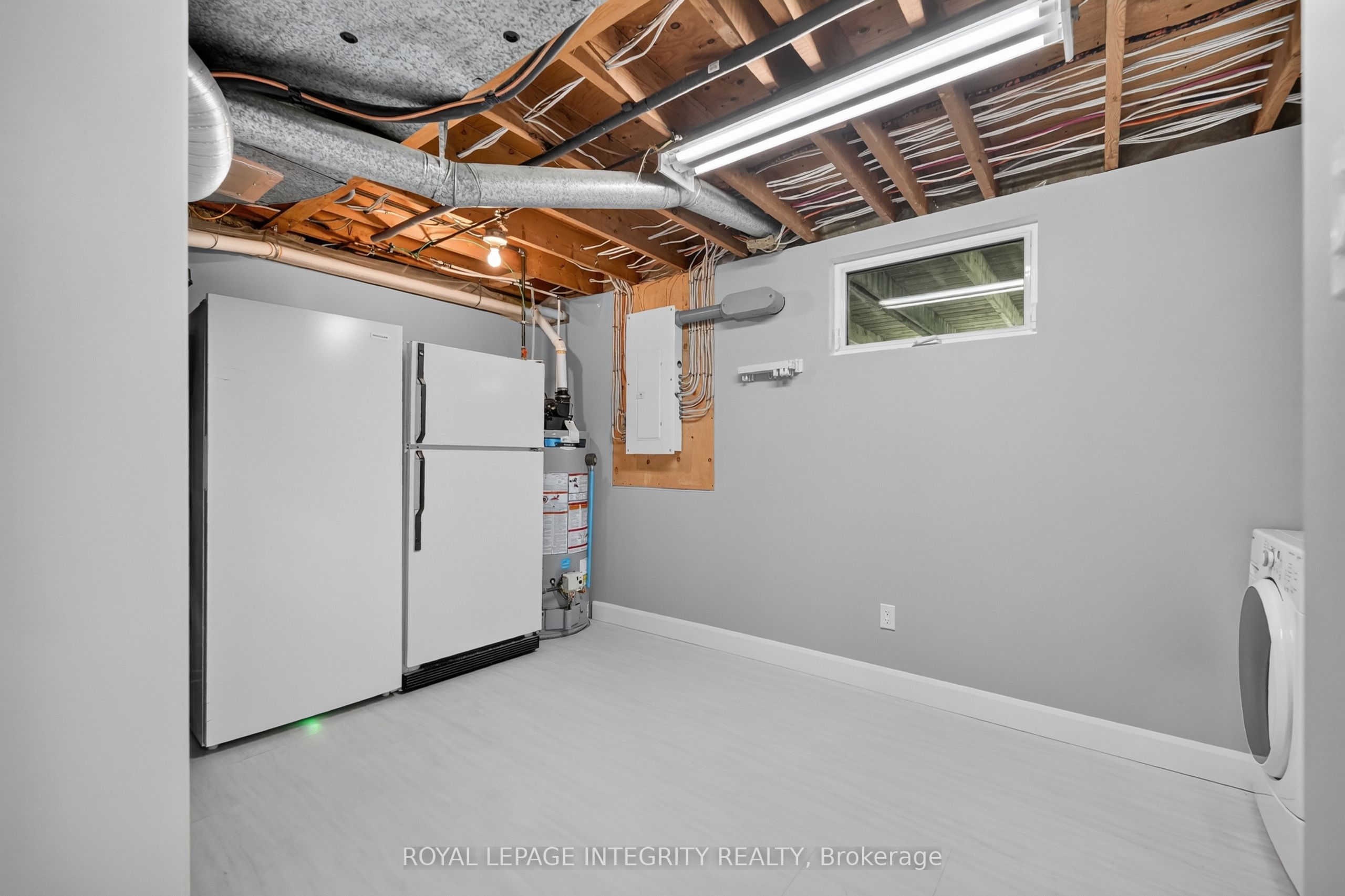 195 Francois Street Property Photo 35