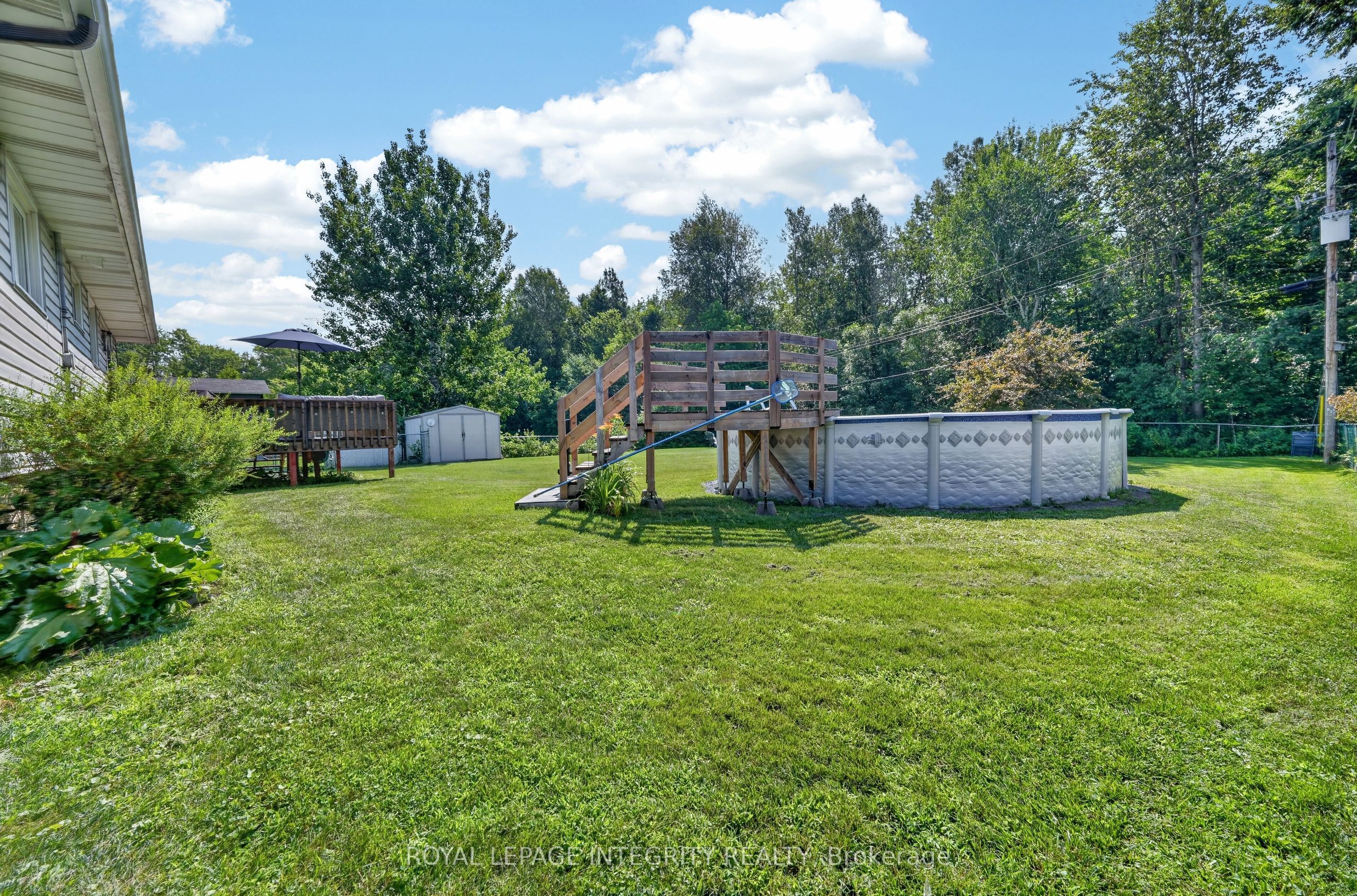 195 Francois Street Property Photo 43