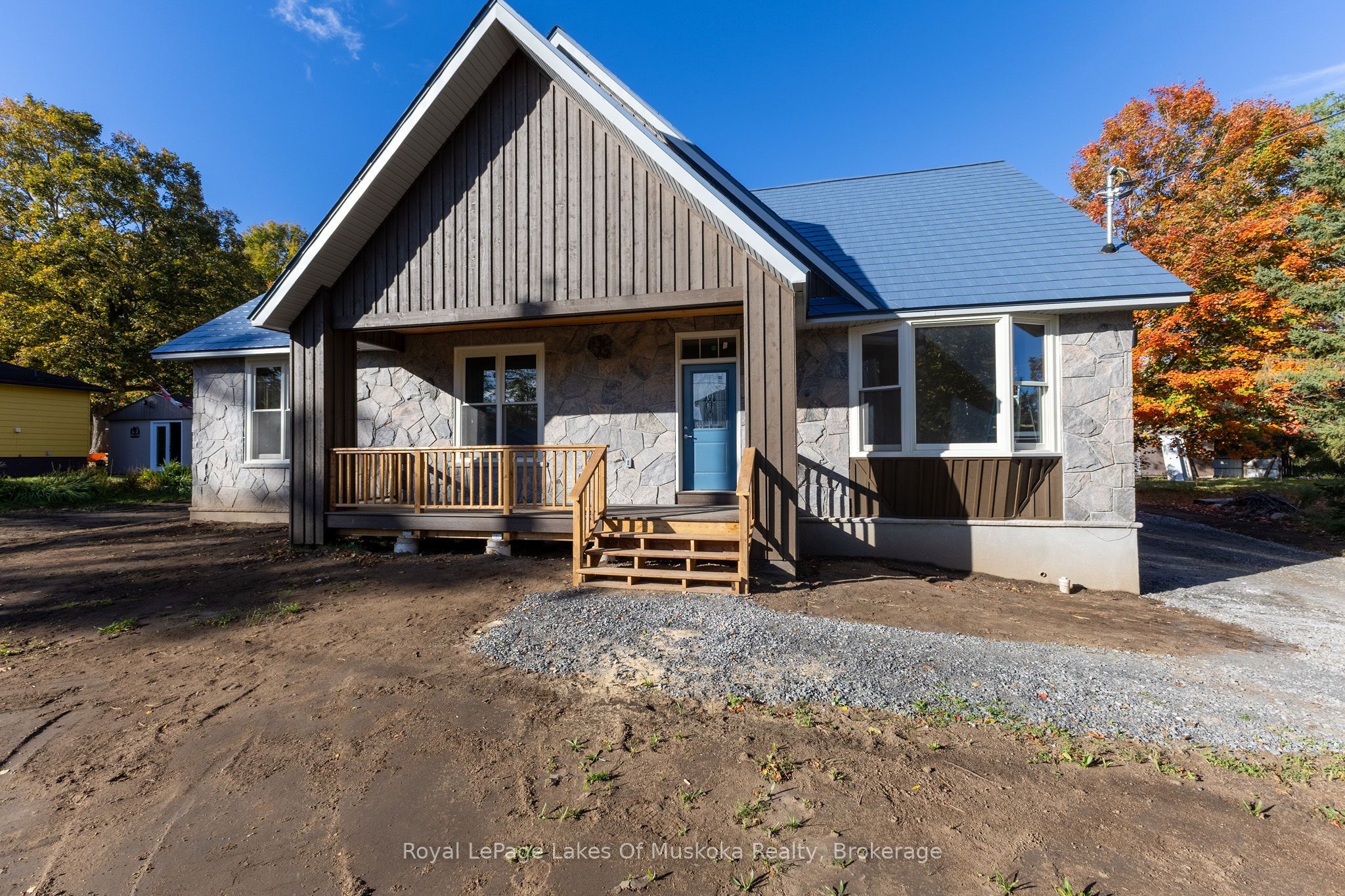 455 Wellington Street Property Photo 1