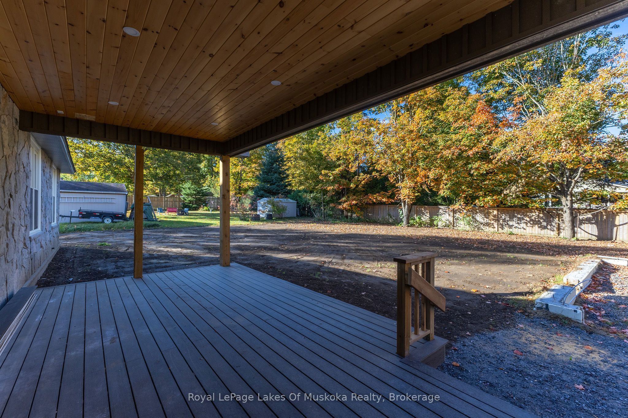 455 Wellington Street Property Photo 11