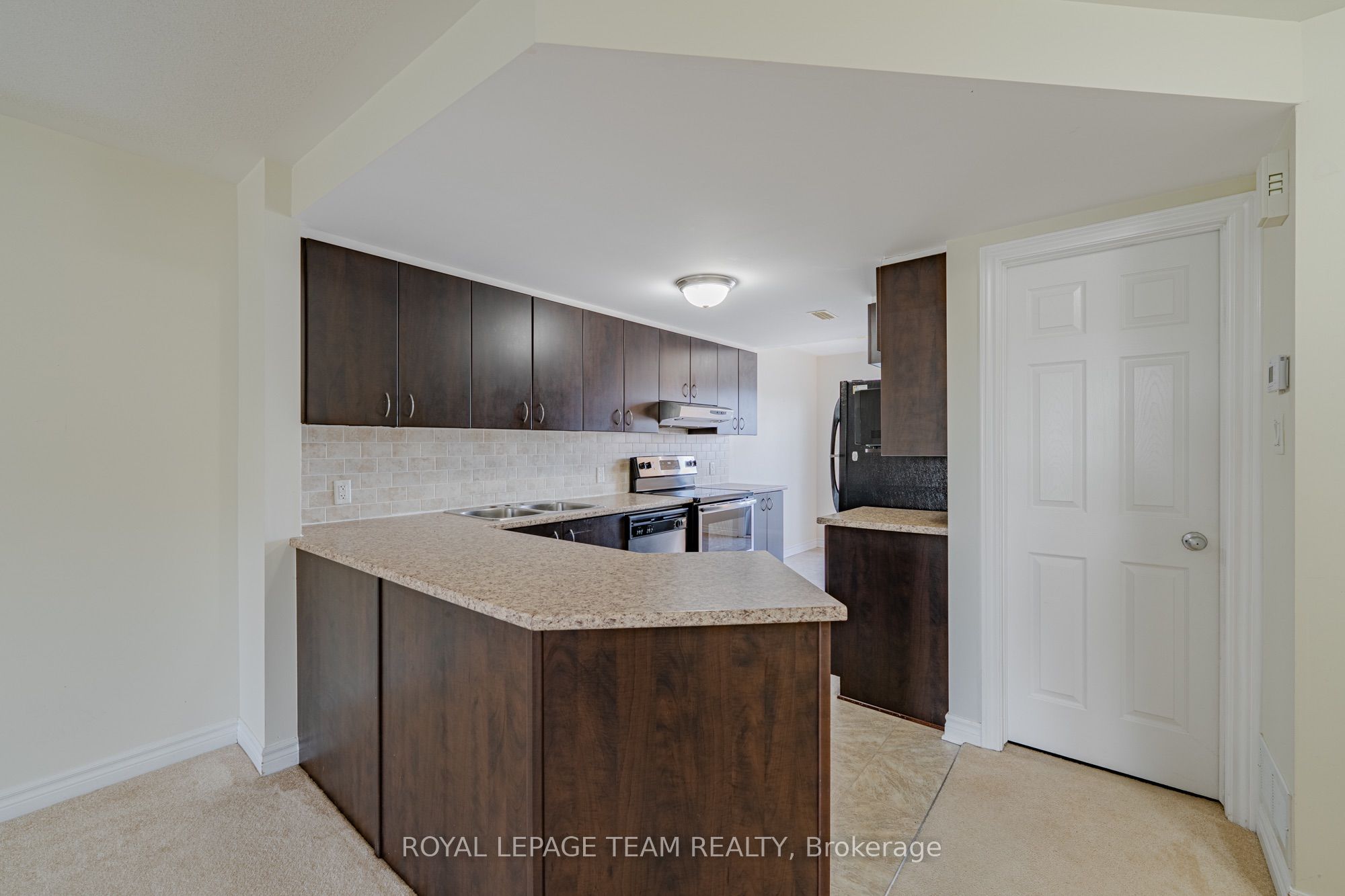 634 Chapman Mills Drive B Property Photo 15