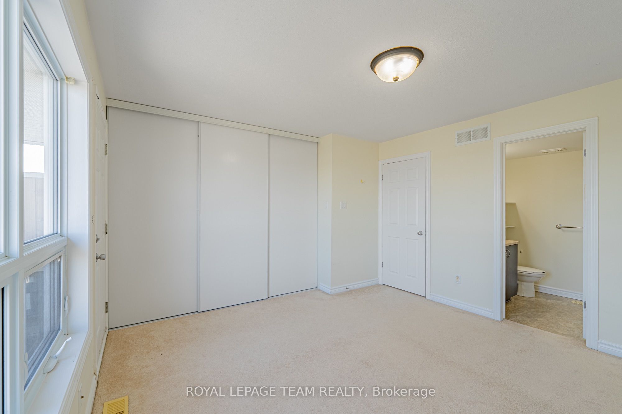 634 Chapman Mills Drive B Property Photo 31