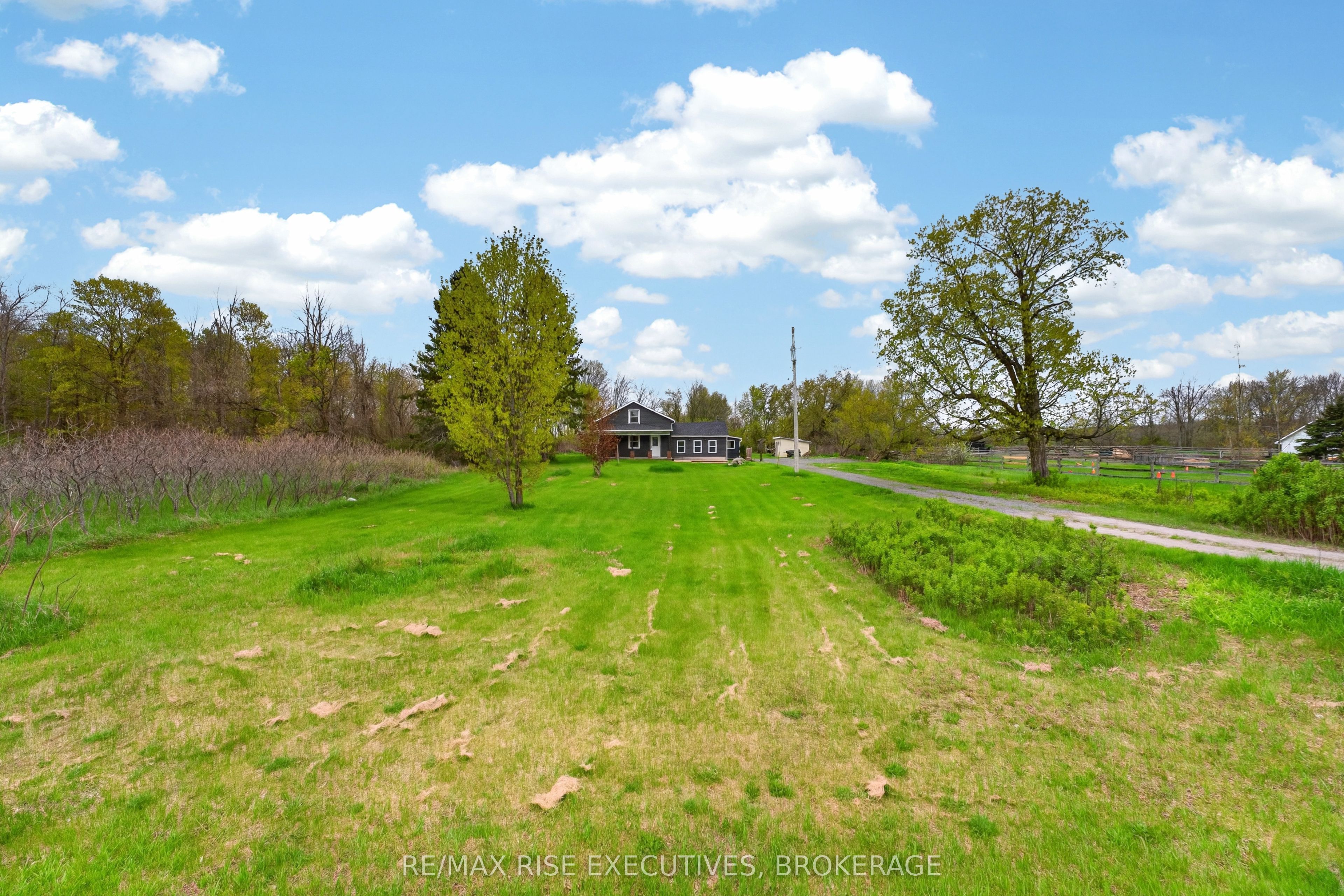 750 Moira Road Property Photo 3