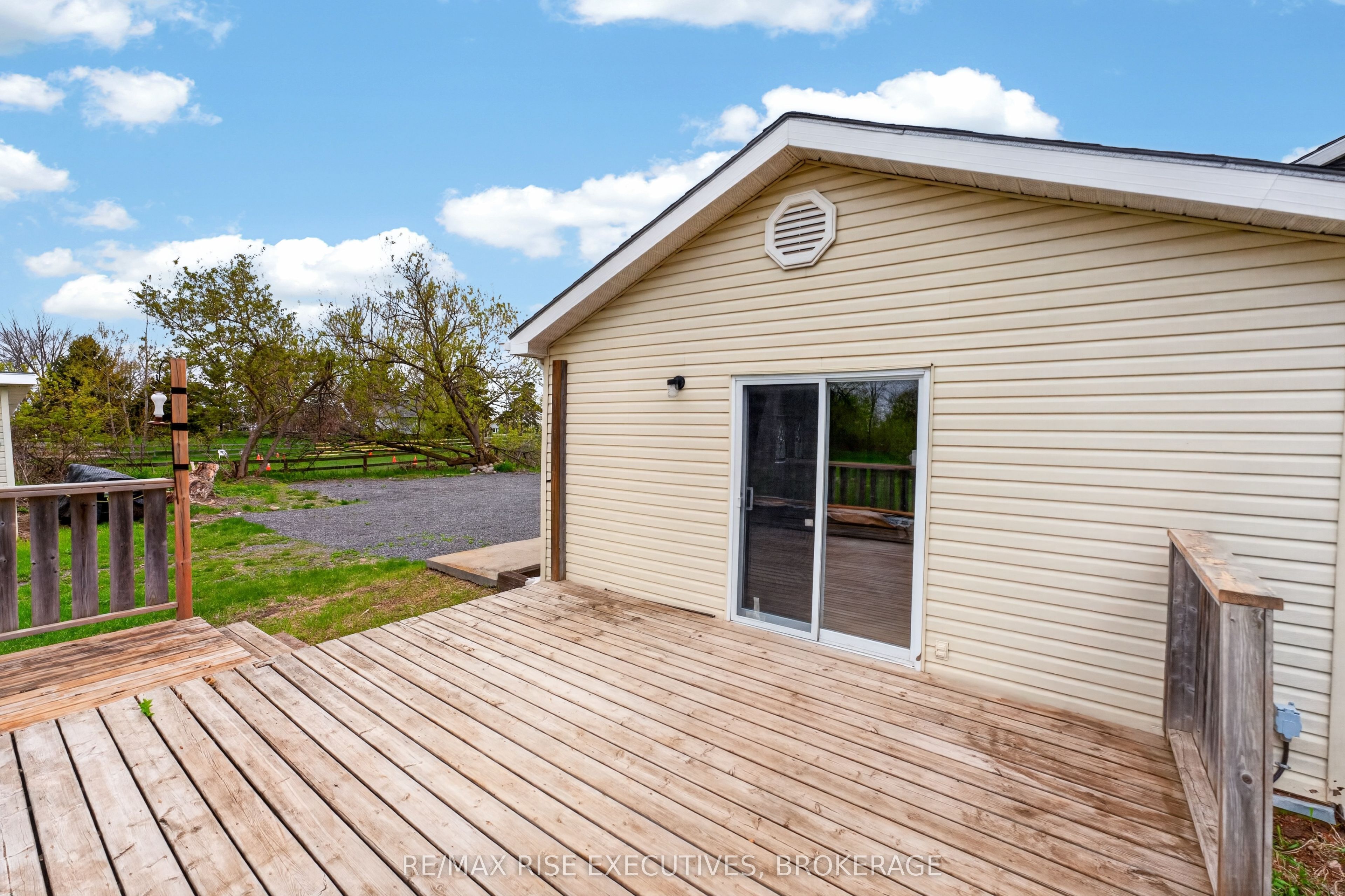 750 Moira Road Property Photo 35