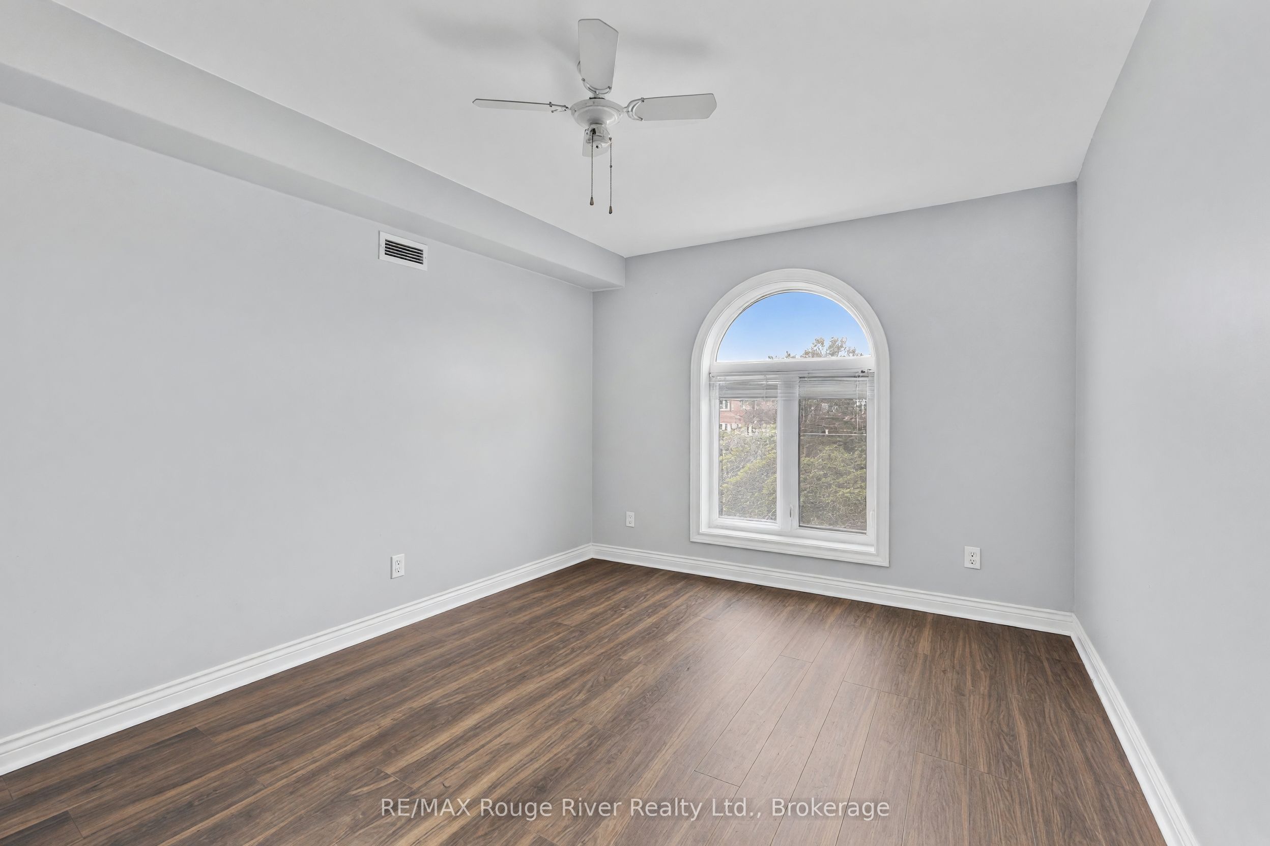 107 Marisa Lane 403 Property Photo 16