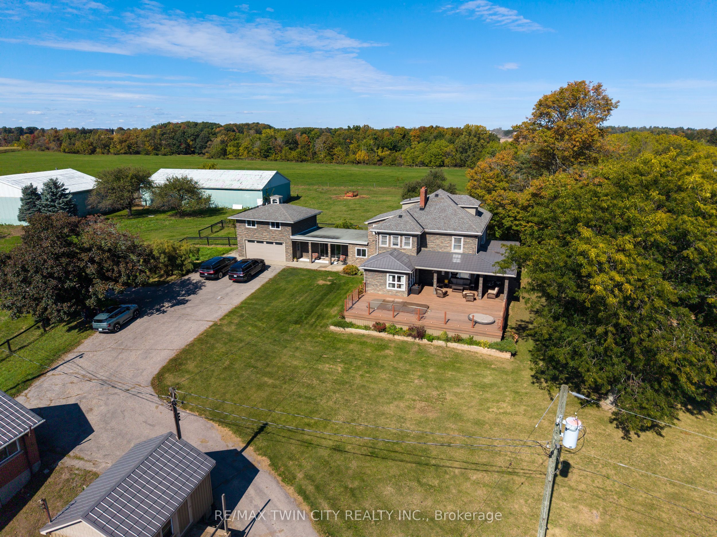 2173 Cockshutt Road Property Photo 19