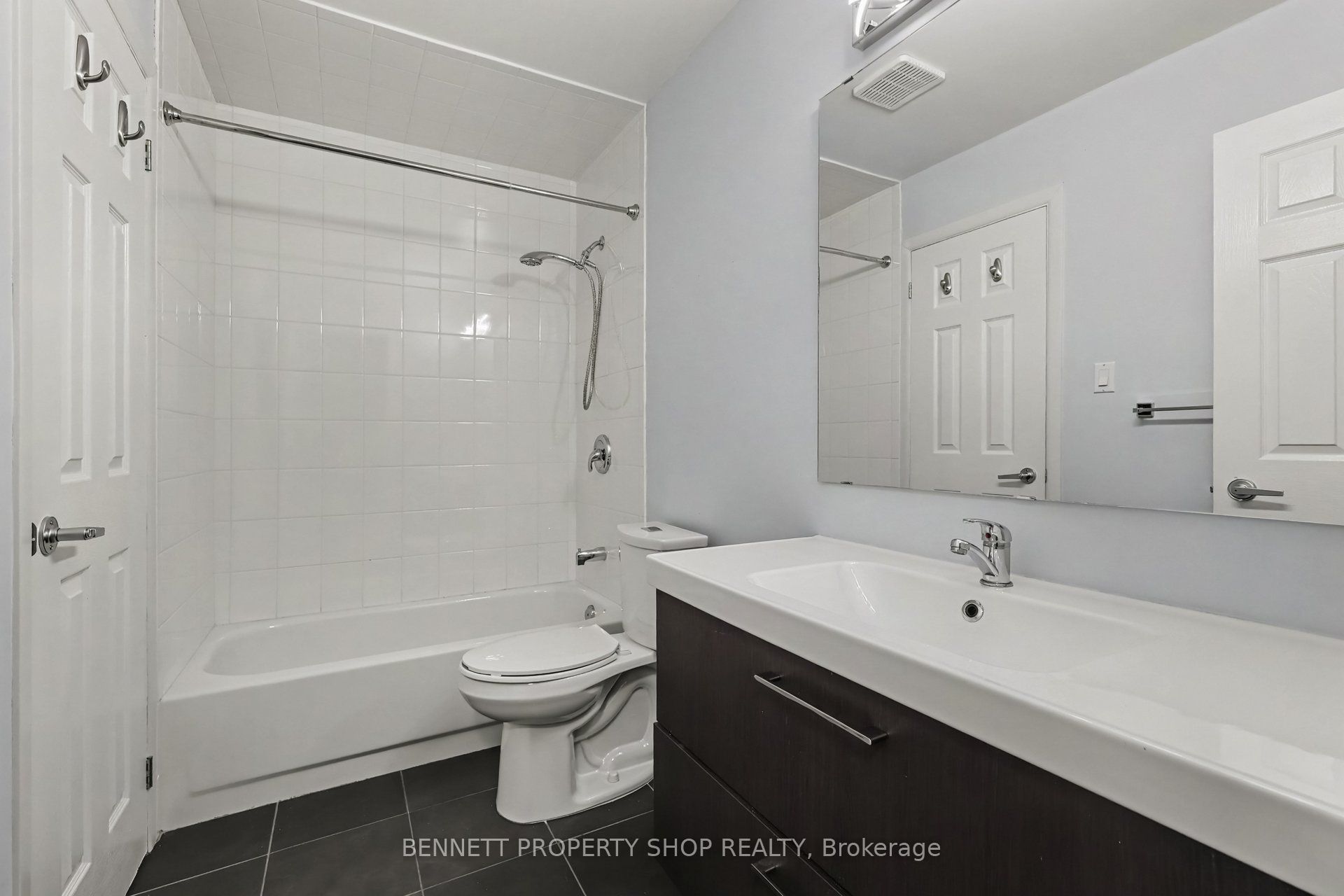 13 Candow Crescent Property Photo 14