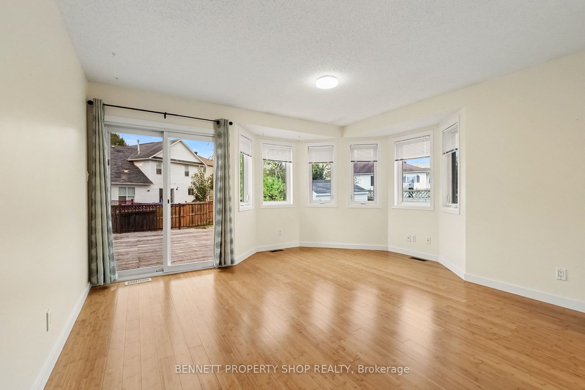 13 Candow Crescent Property Photo 28