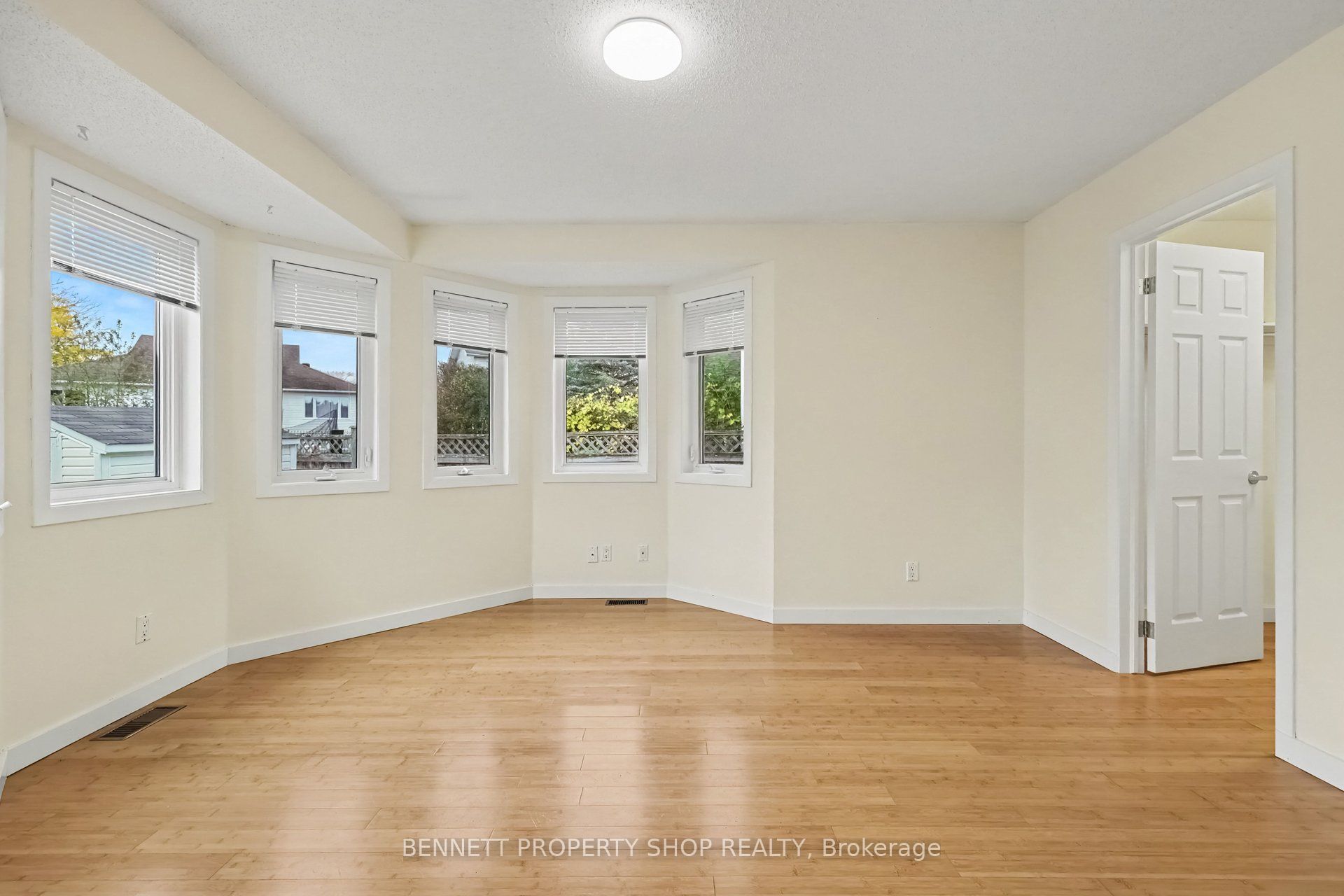 13 Candow Crescent Property Photo 29