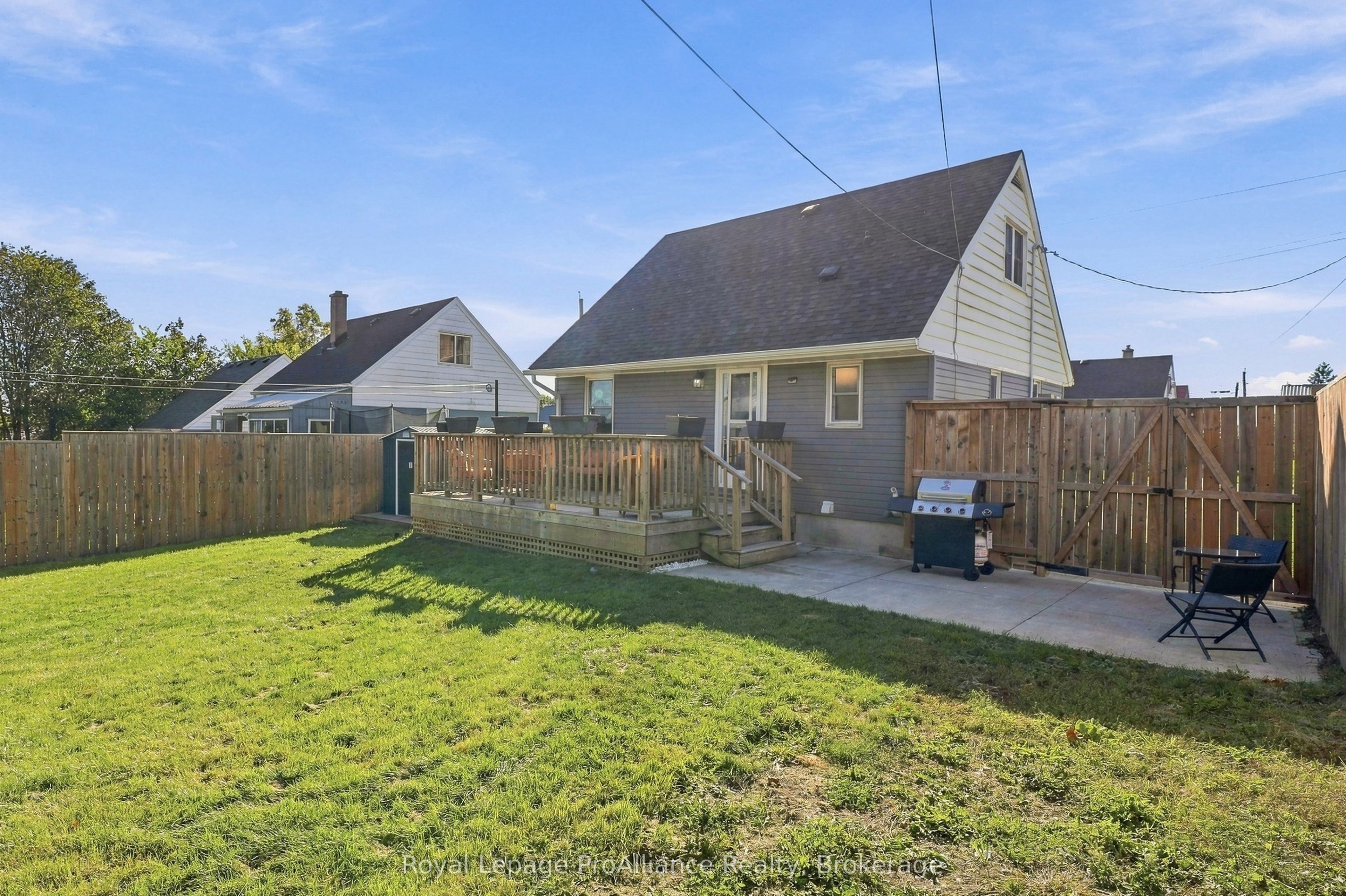 21 Third Street Property Photo 26
