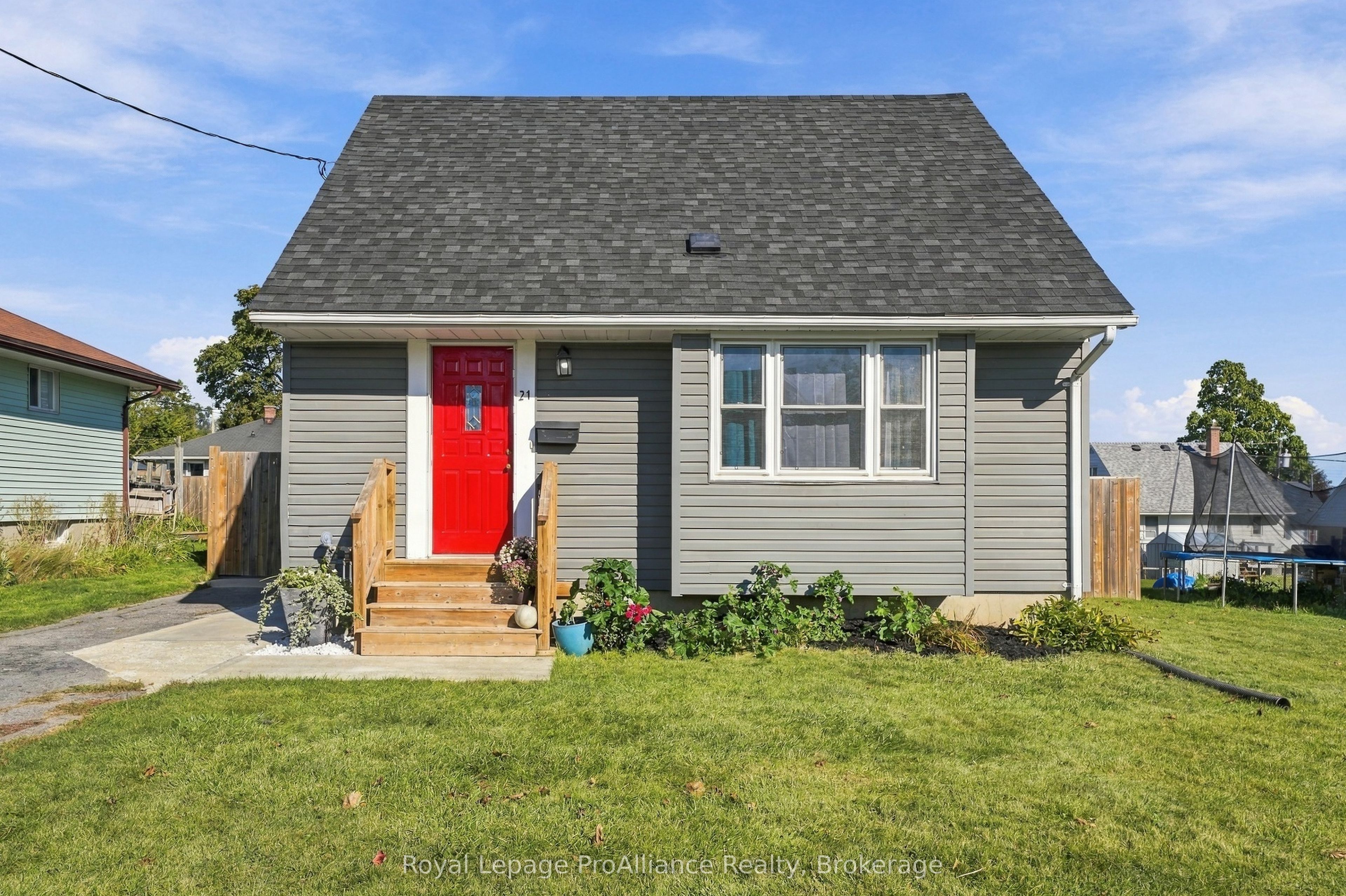 21 Third Street Property Photo 29