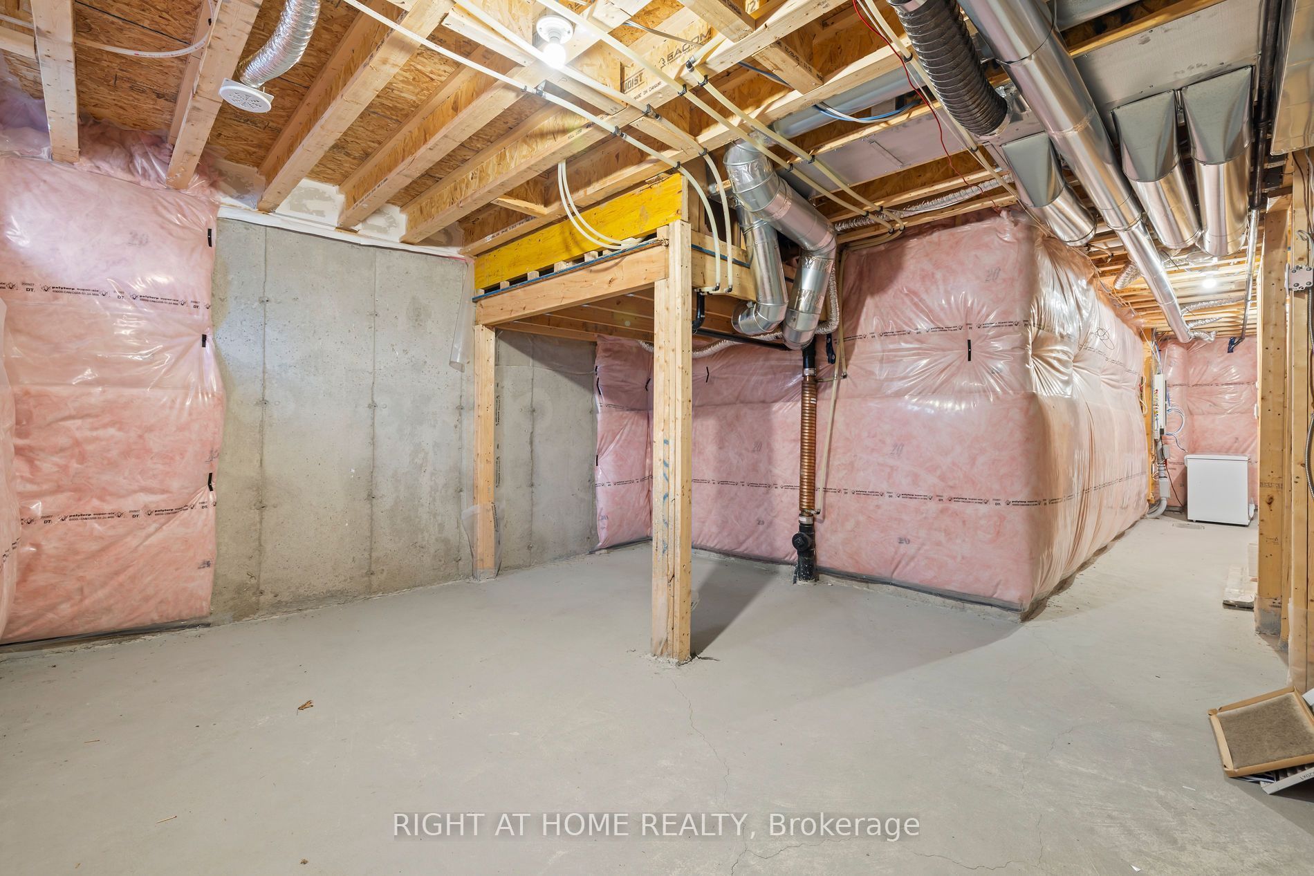7 Rapids Lane Property Photo 35