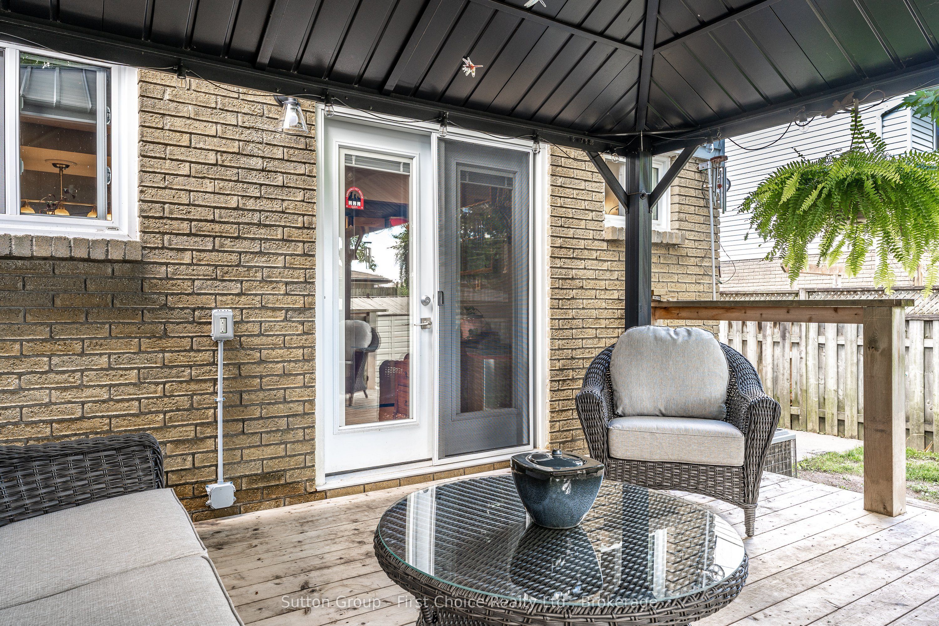 97 Graham Crescent Property Photo 26