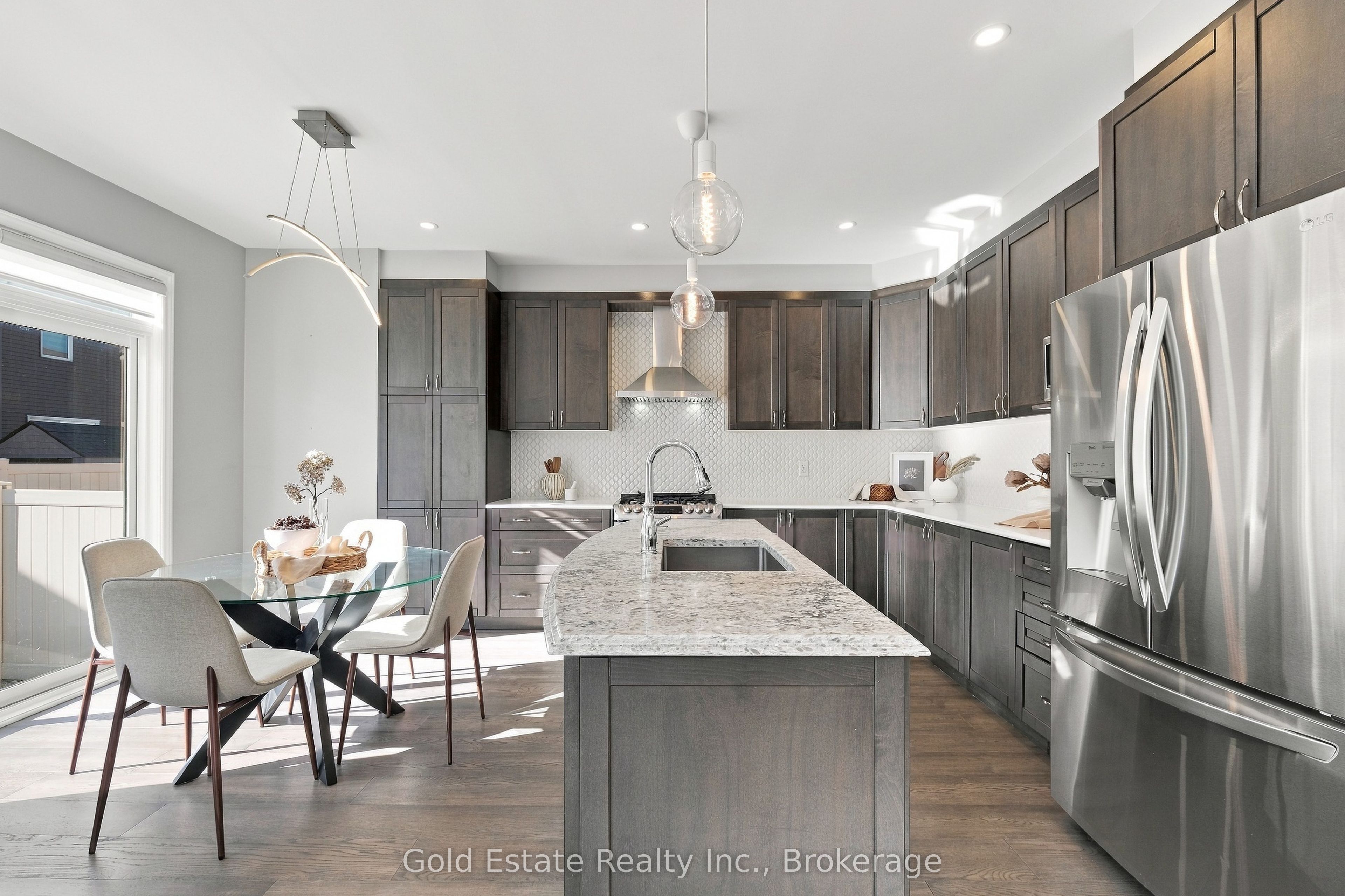 516 Alcor Terrace Property Photo 11