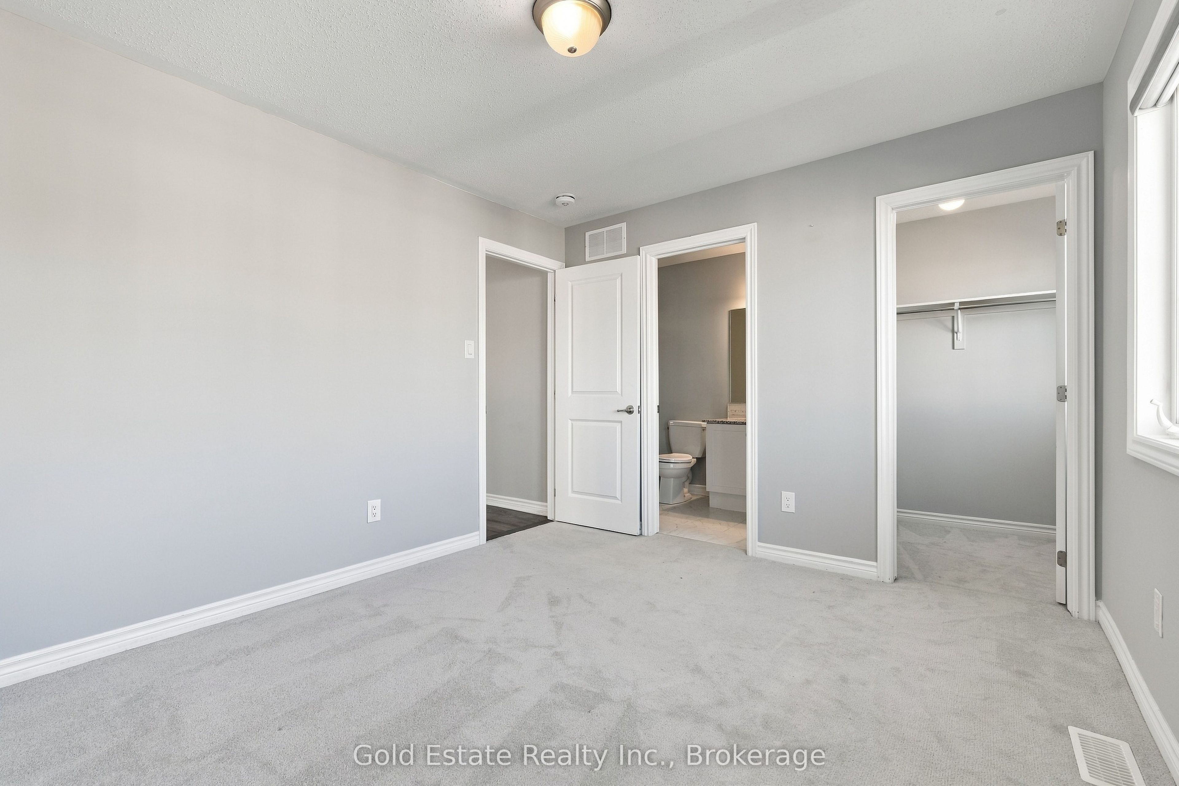 516 Alcor Terrace Property Photo 33