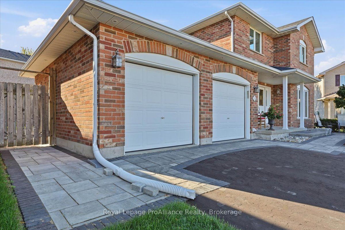 24 Bristol Place Property Photo 3
