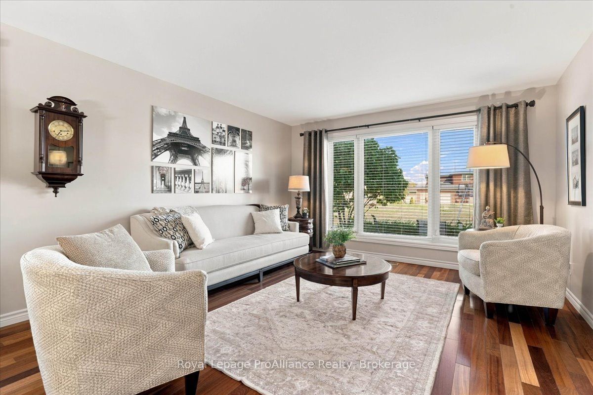 24 Bristol Place Property Photo 6