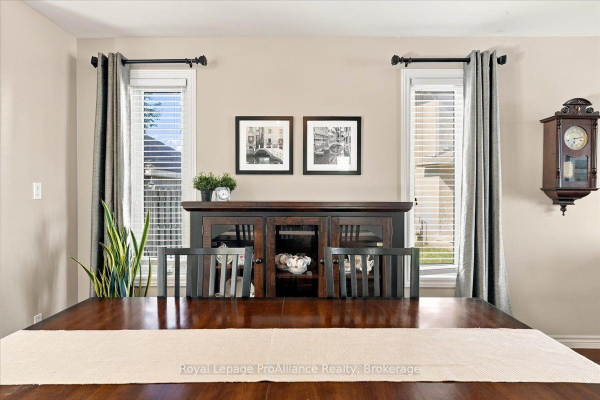 24 Bristol Place Property Photo 11