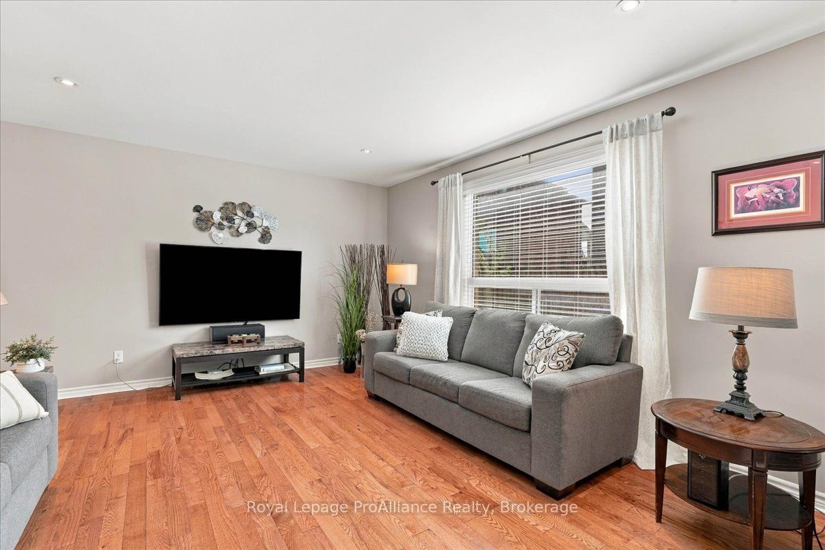 24 Bristol Place Property Photo 18