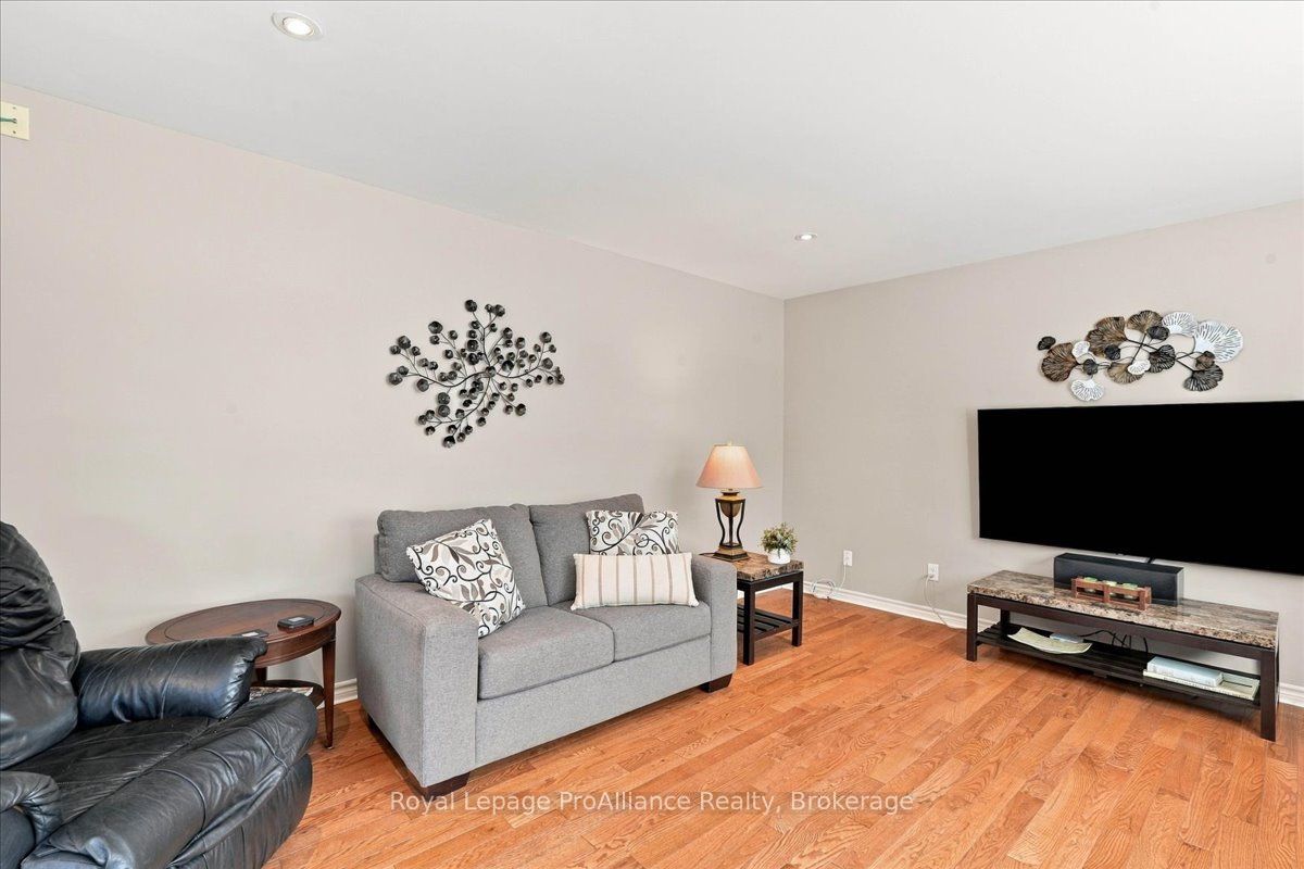 24 Bristol Place Property Photo 20