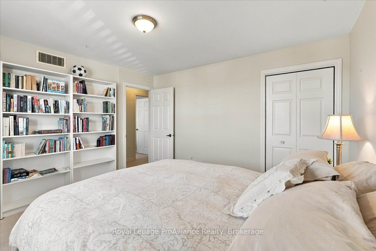 24 Bristol Place Property Photo 26