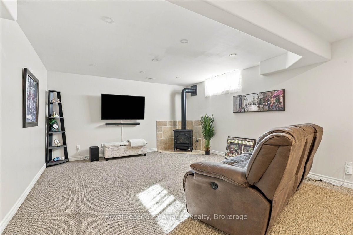 24 Bristol Place Property Photo 29
