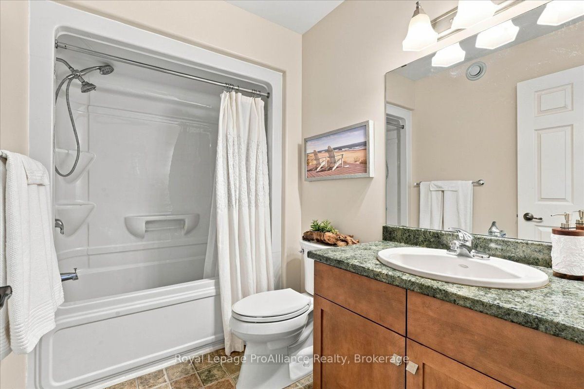 24 Bristol Place Property Photo 32