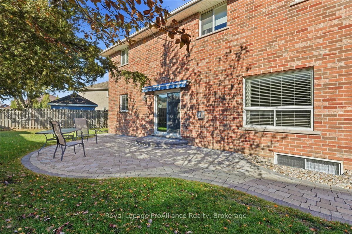 24 Bristol Place Property Photo 38
