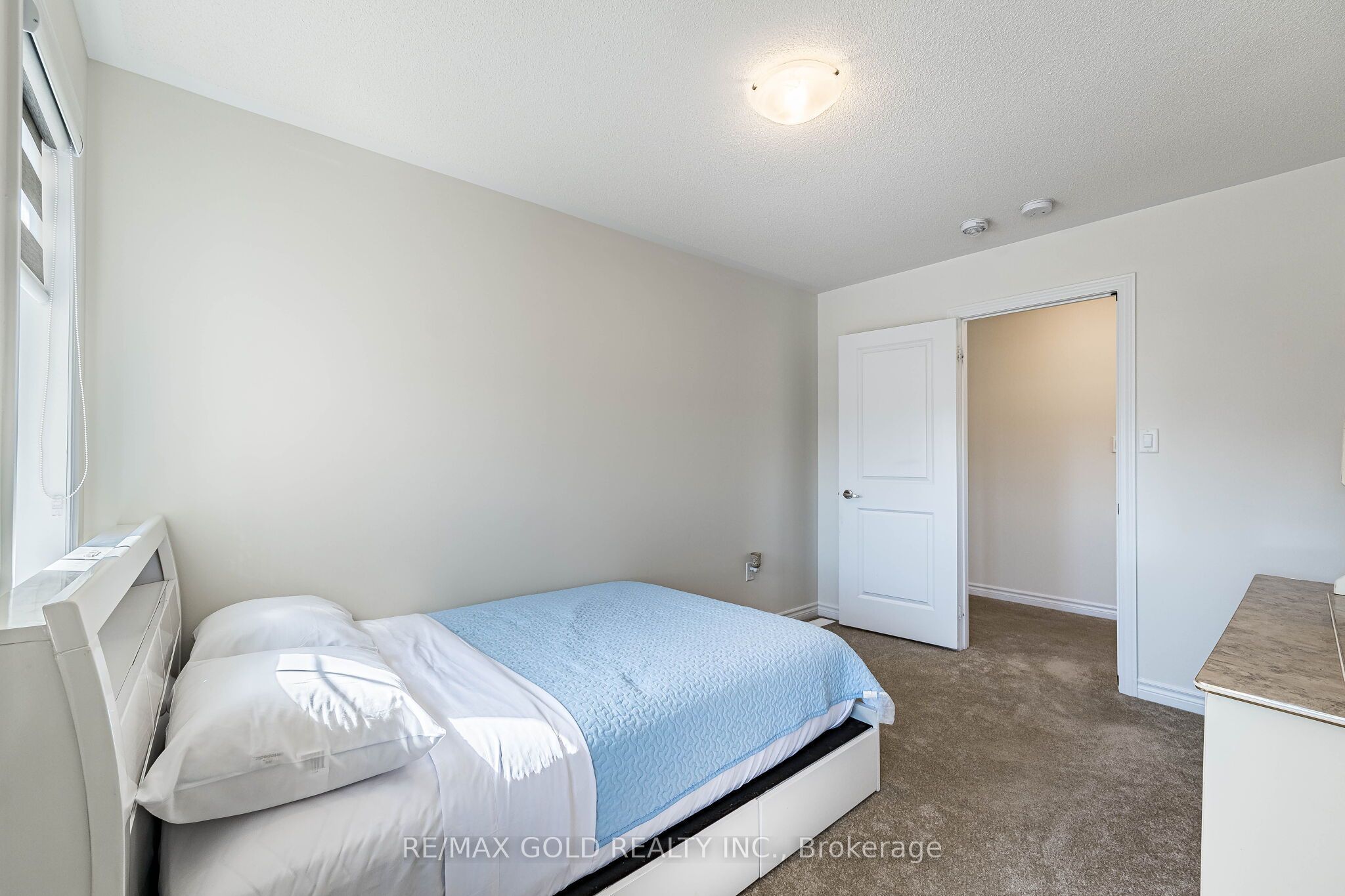 298 Ridley Crescent Property Photo 25