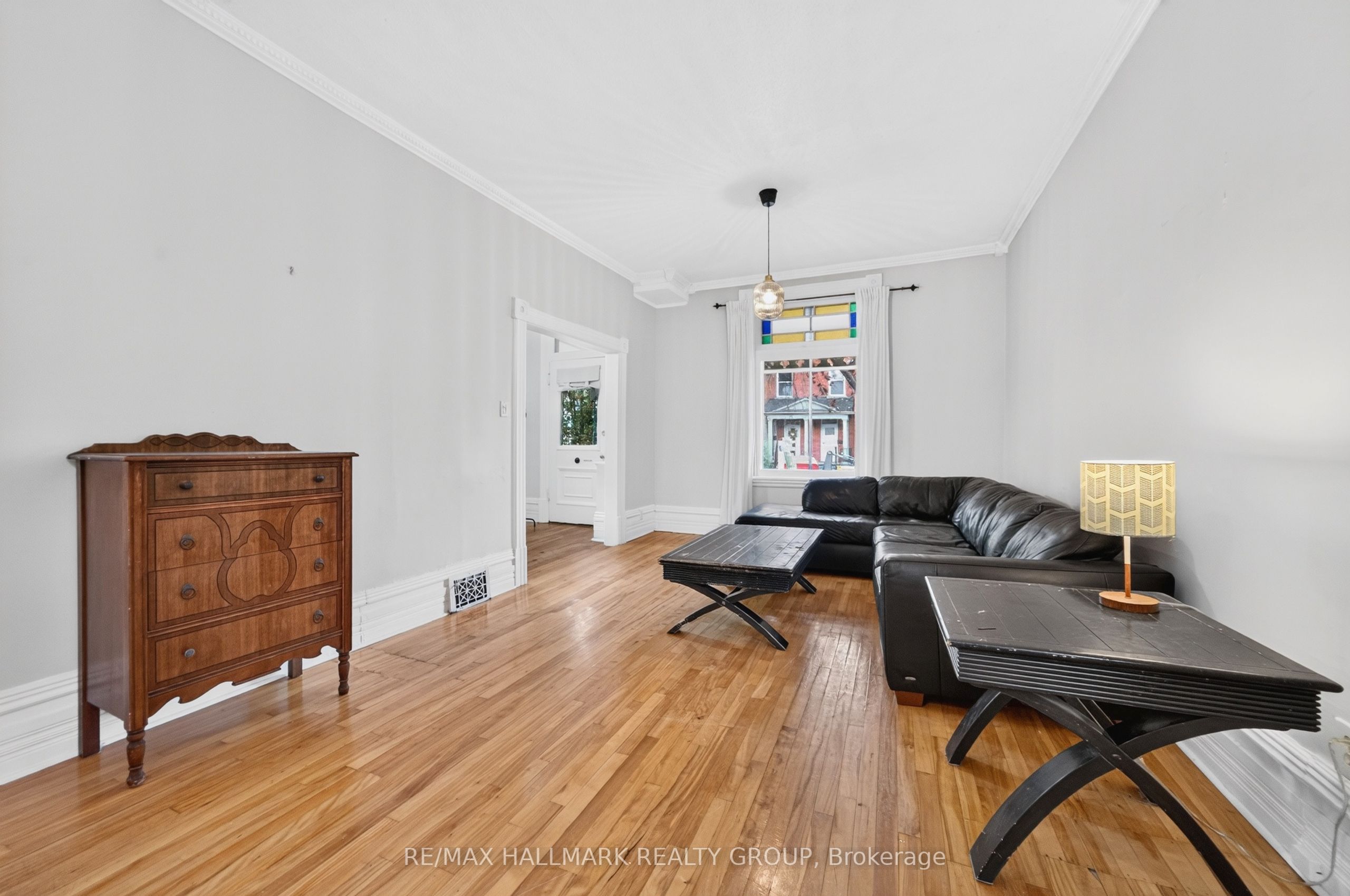 182 Pretoria Avenue Property Photo 7