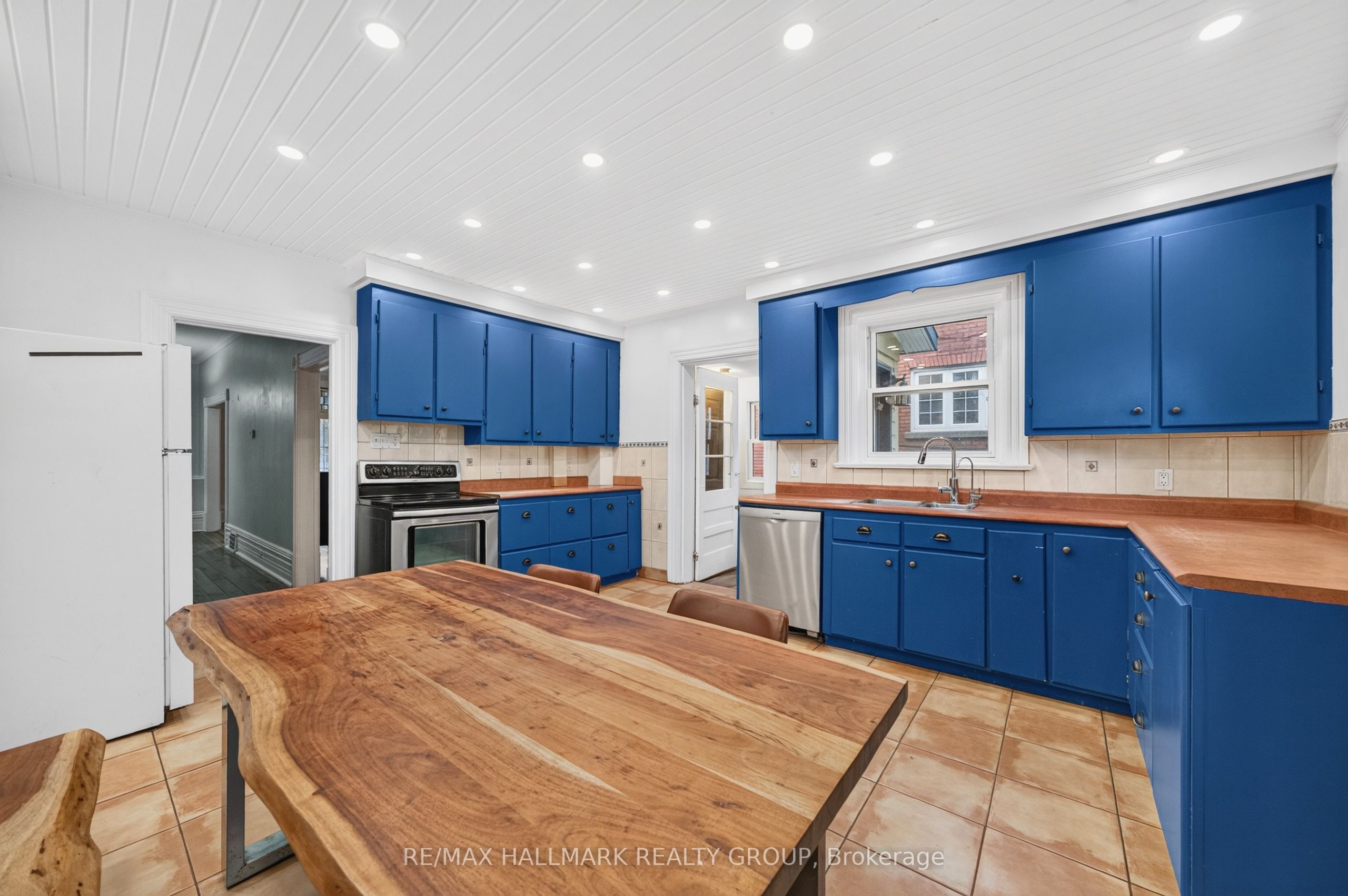 182 Pretoria Avenue Property Photo 14