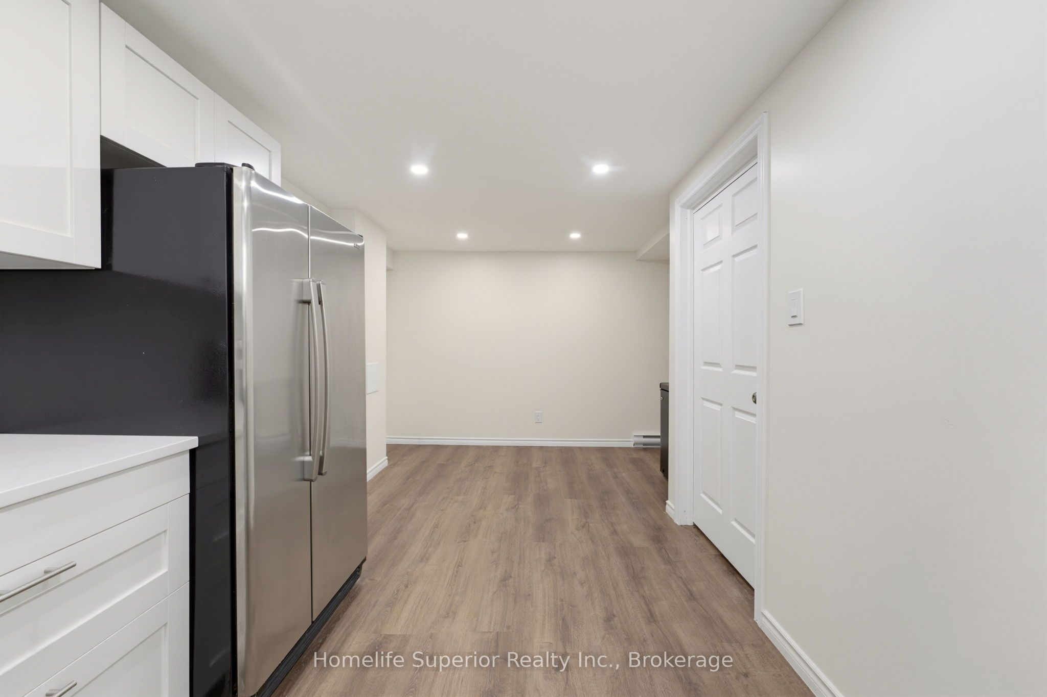 41 Wiltshire Drive N Property Photo 26