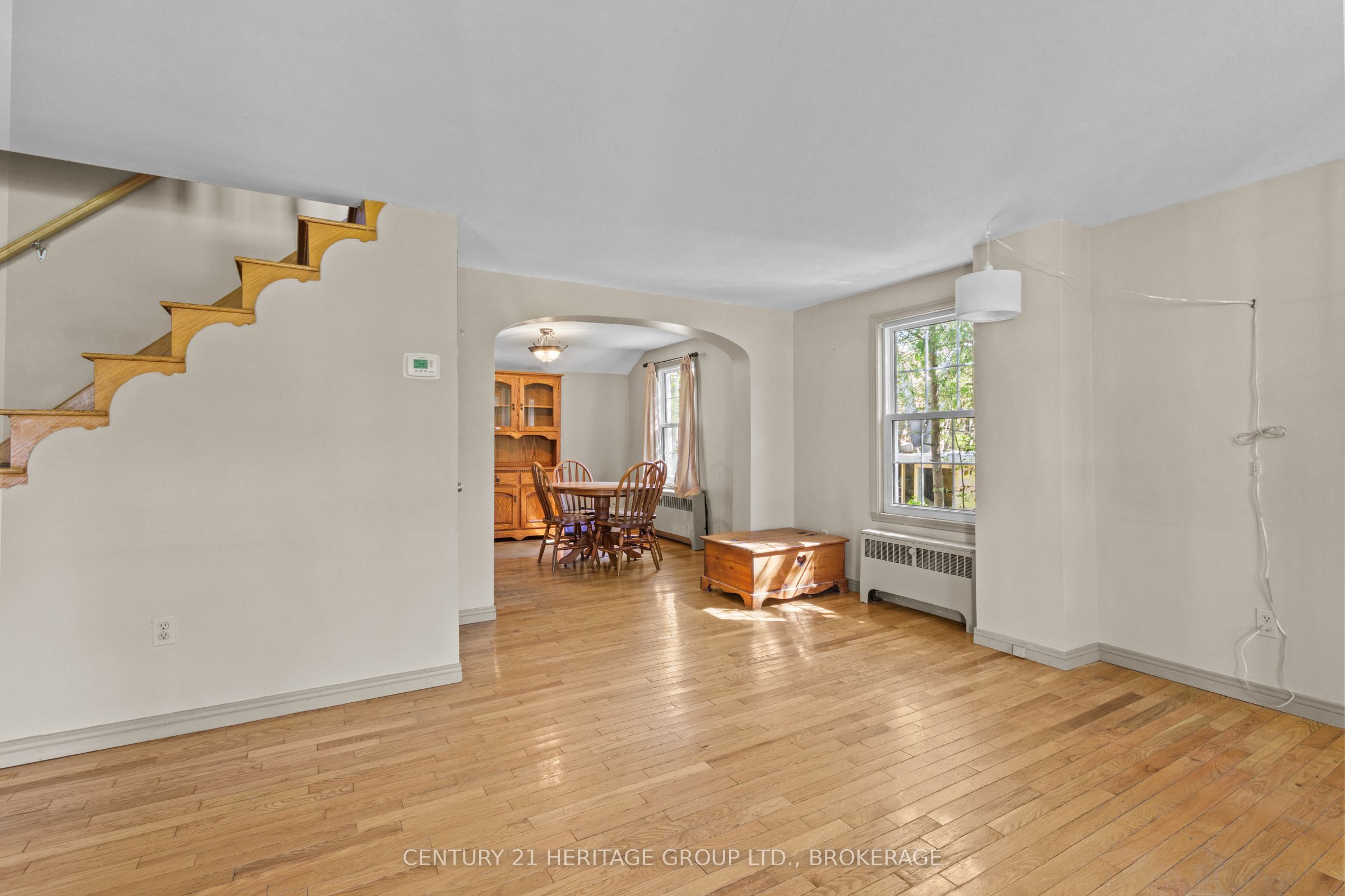 135 James Street Property Photo 8