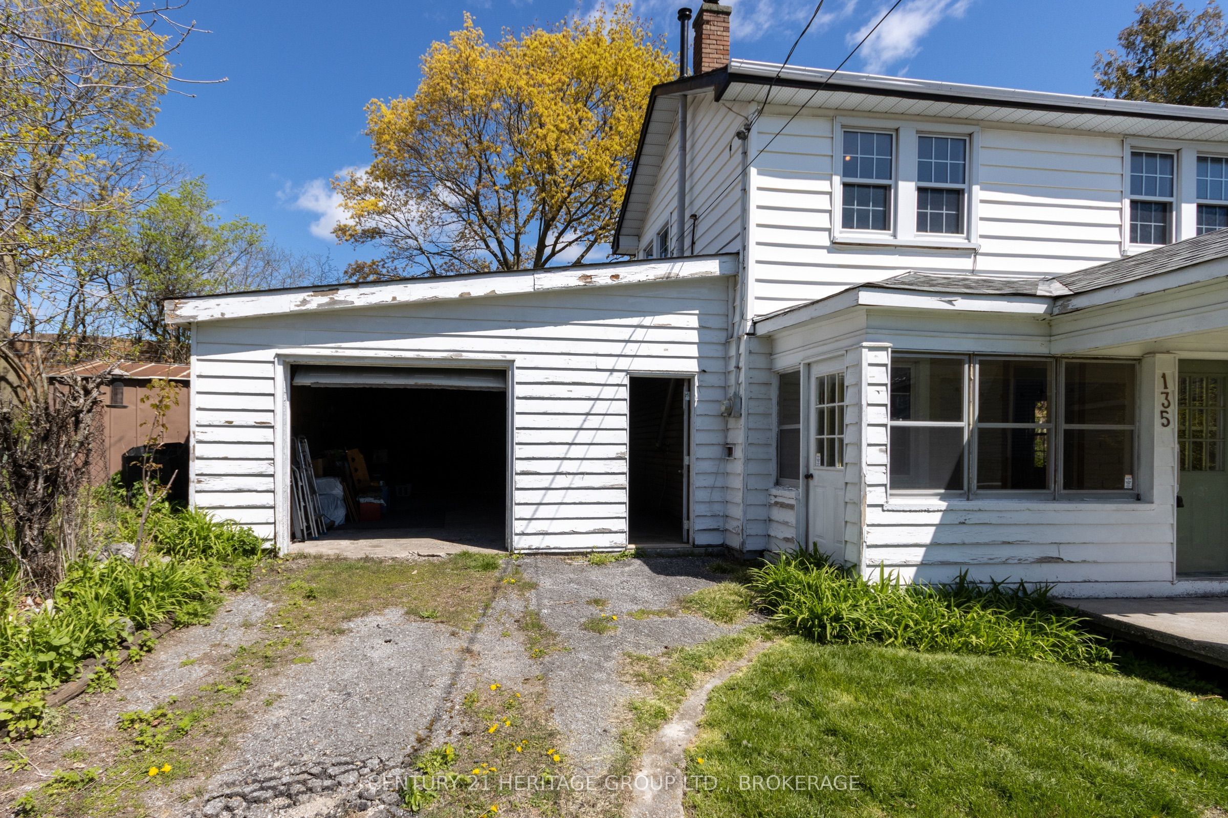135 James Street Property Photo 20