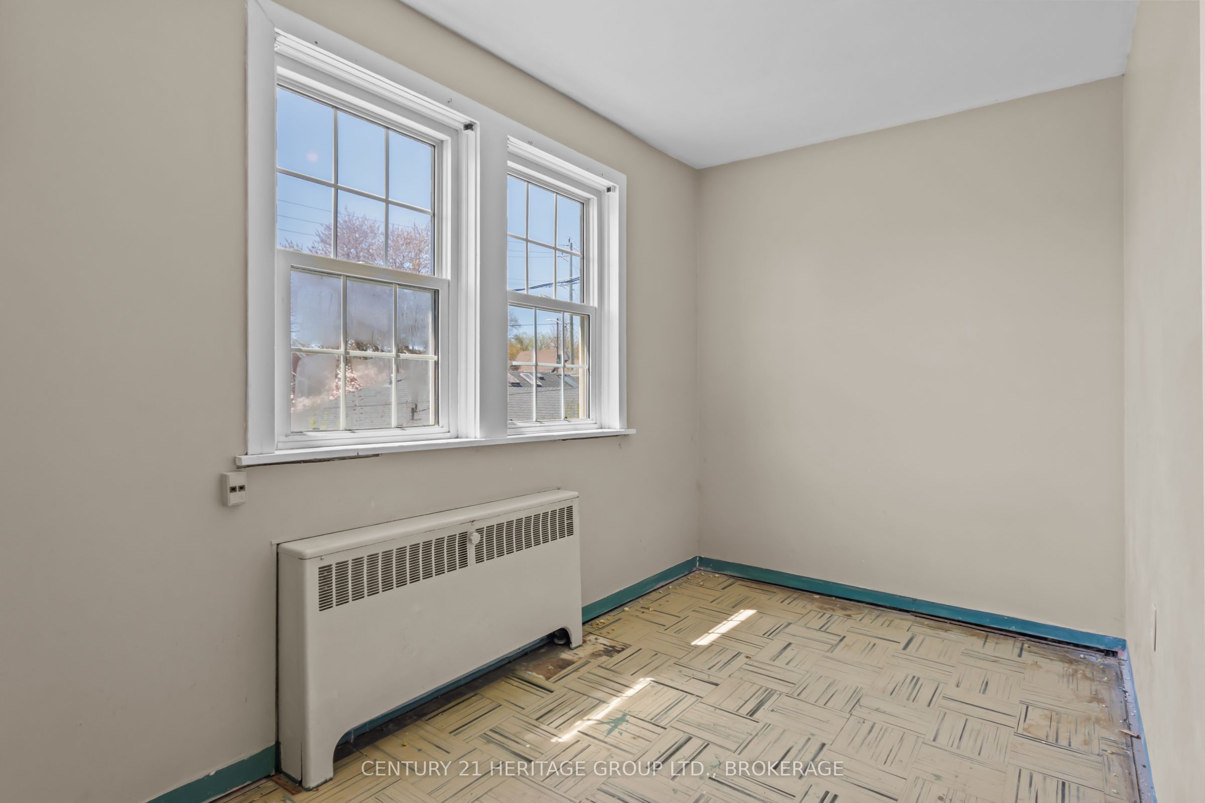 135 James Street Property Photo 26