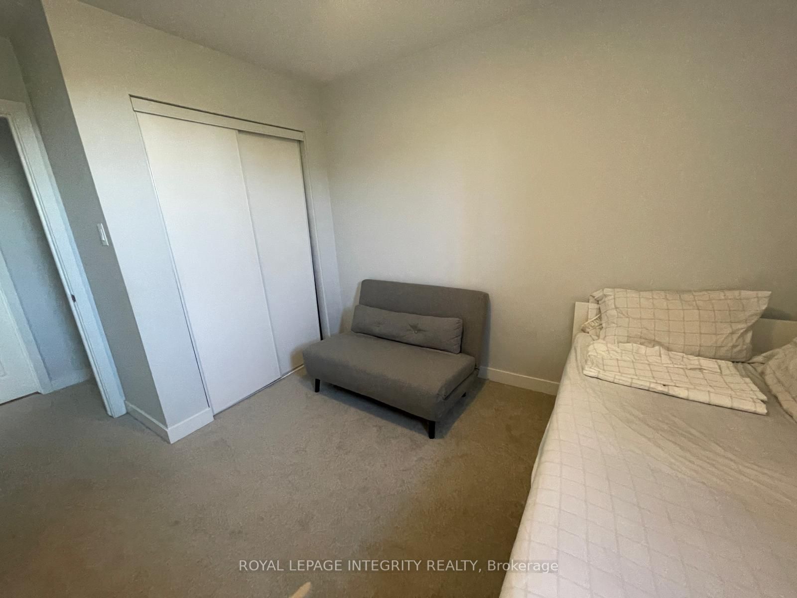 408 Mishi Private Property Photo 8