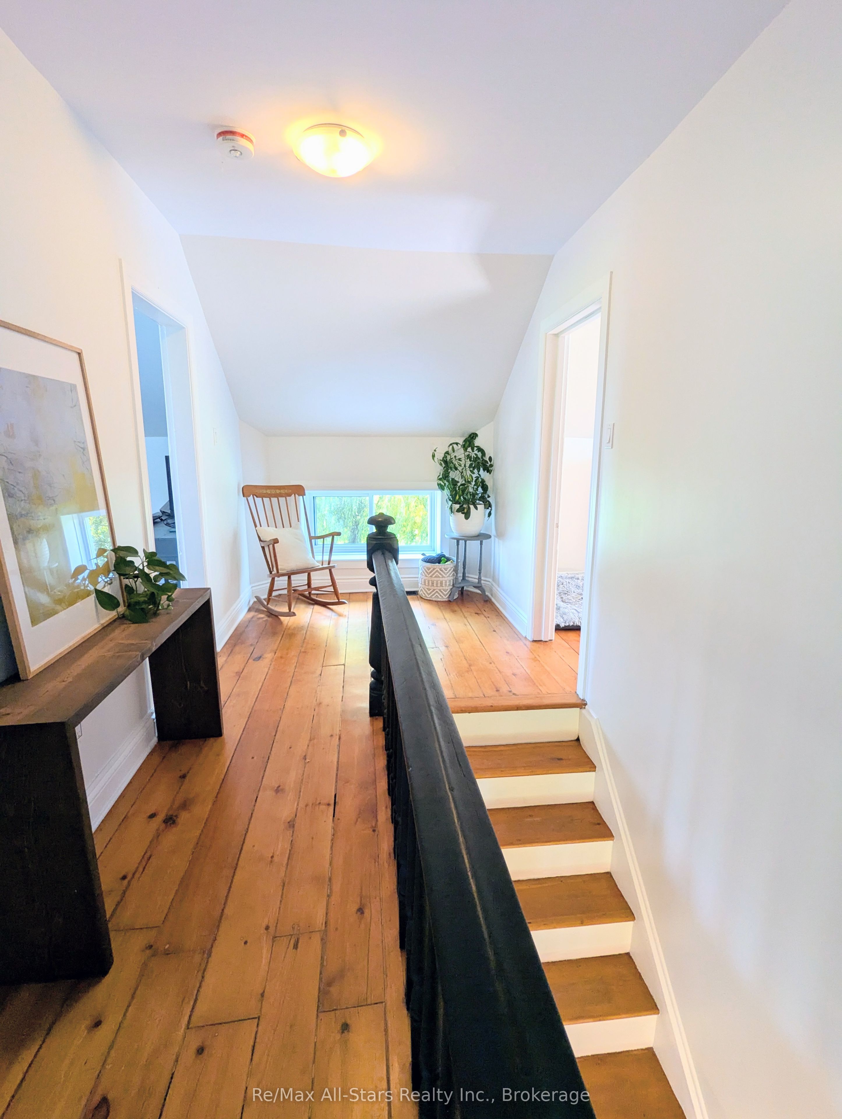 857 Perth Road Property Photo 19