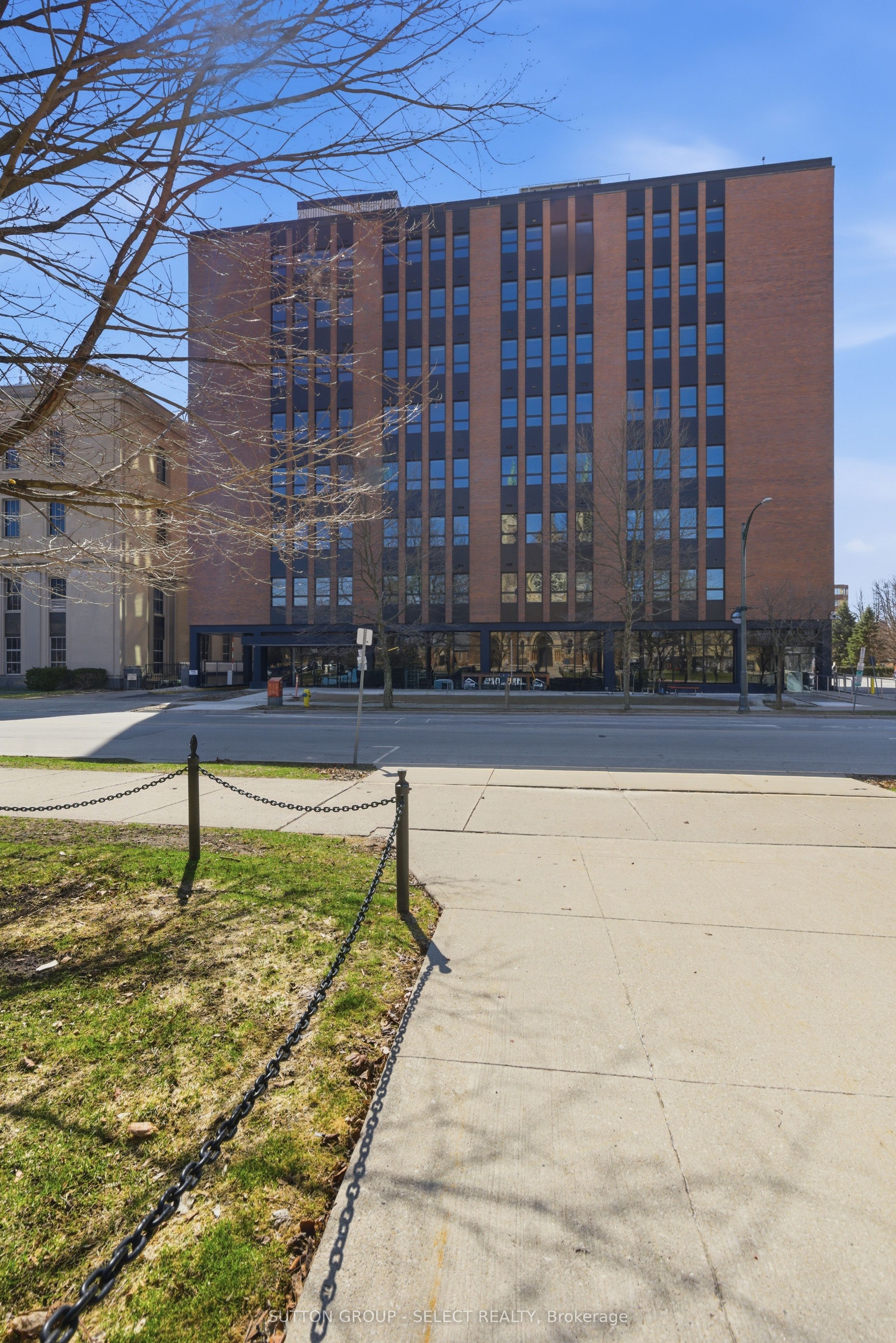 195 Dufferin Avenue 713 Property Photo 19